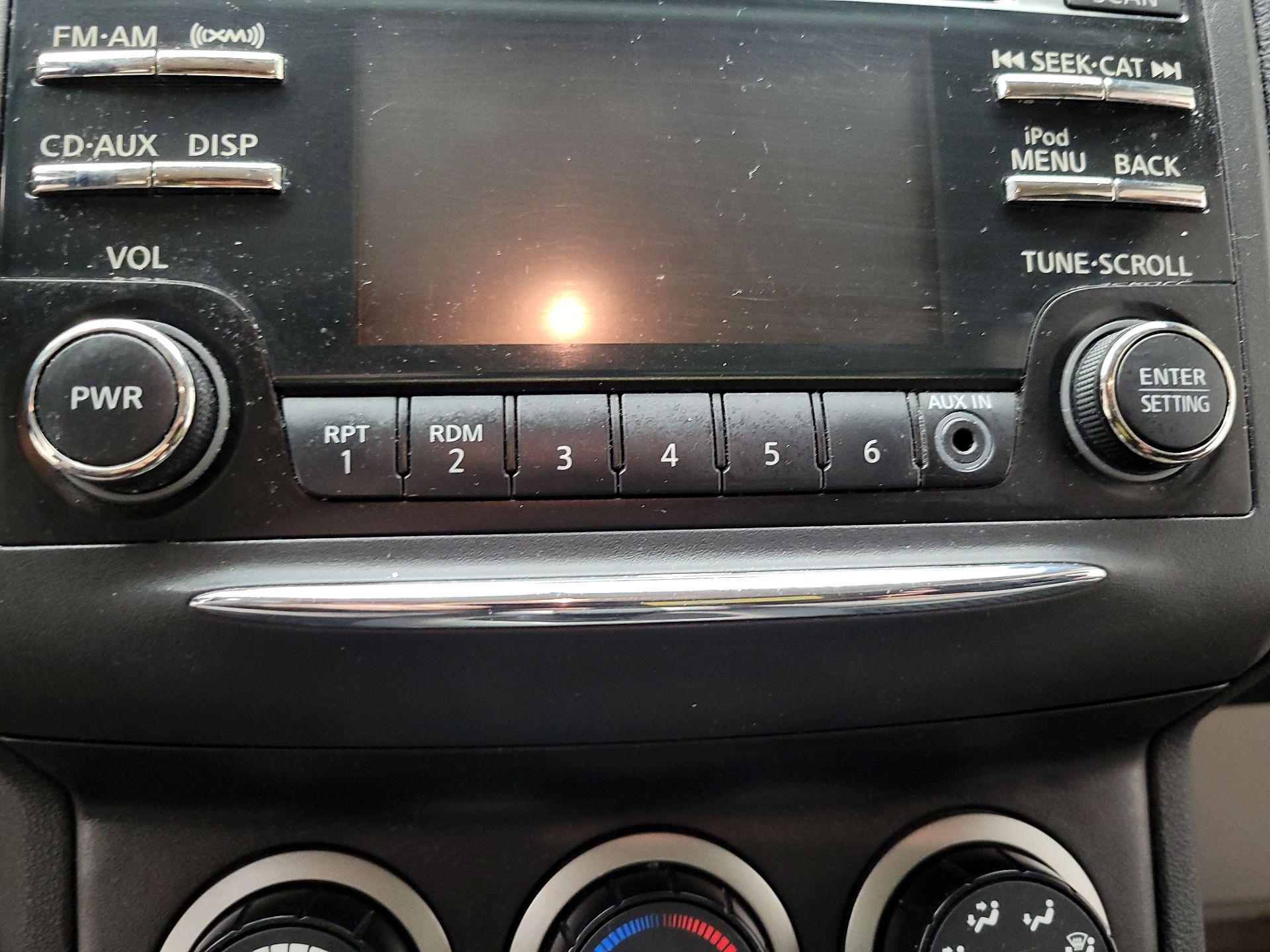 Thumbnail: 2014 Nissan Rogue - 18