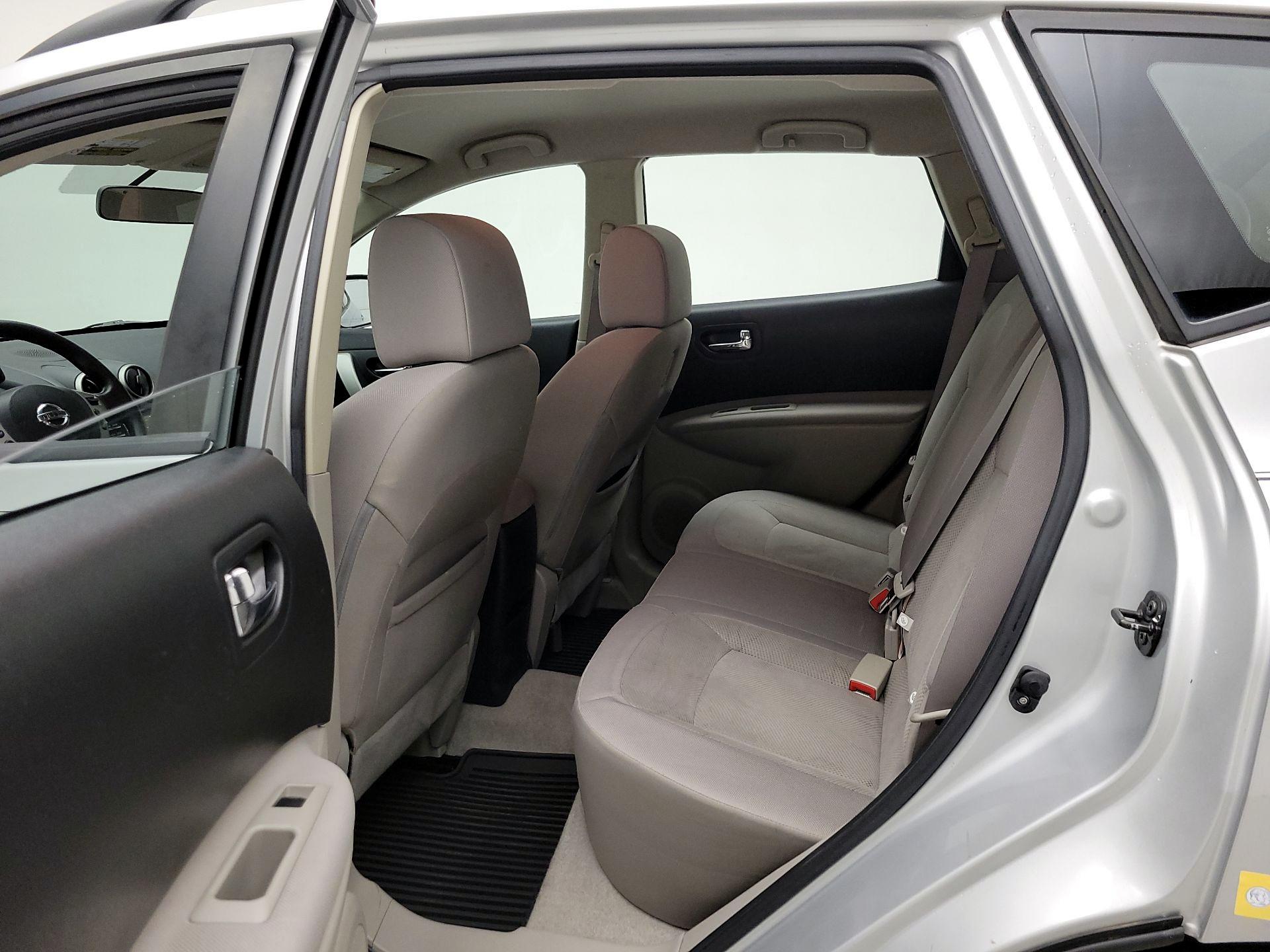 Thumbnail: 2014 Nissan Rogue - 19