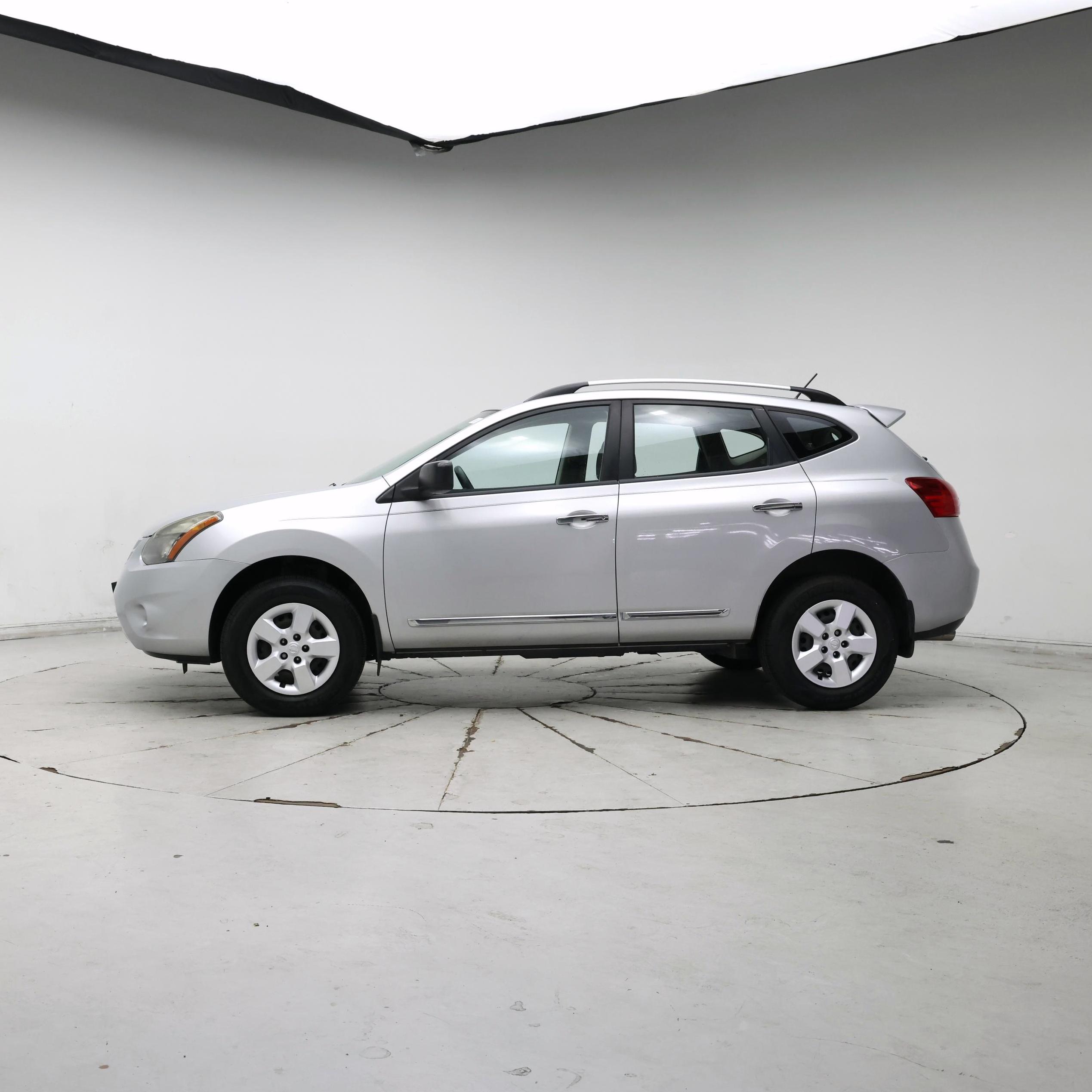 Thumbnail: 2014 Nissan Rogue - 3