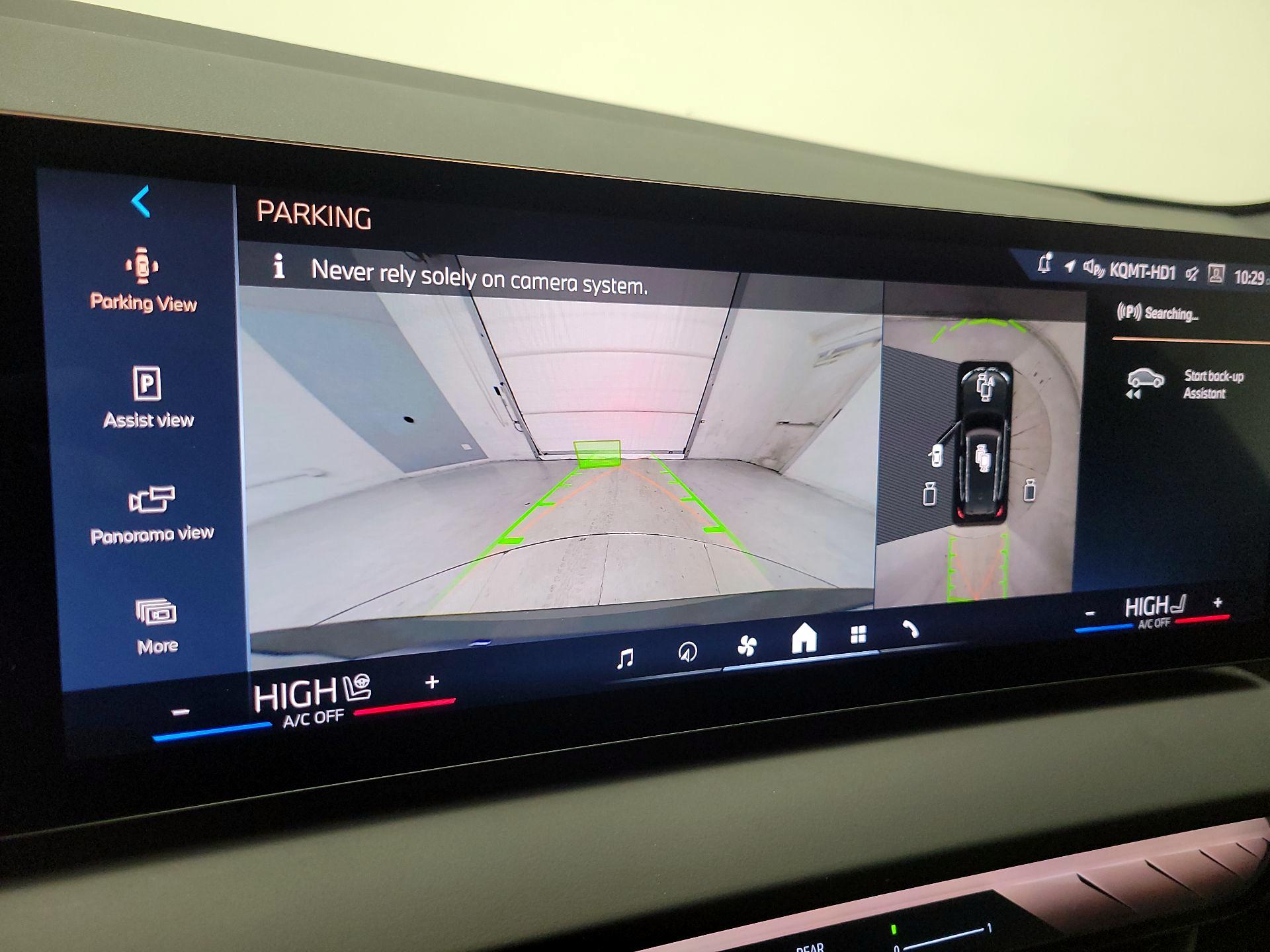 Thumbnail: 2025 BMW X3 - 15