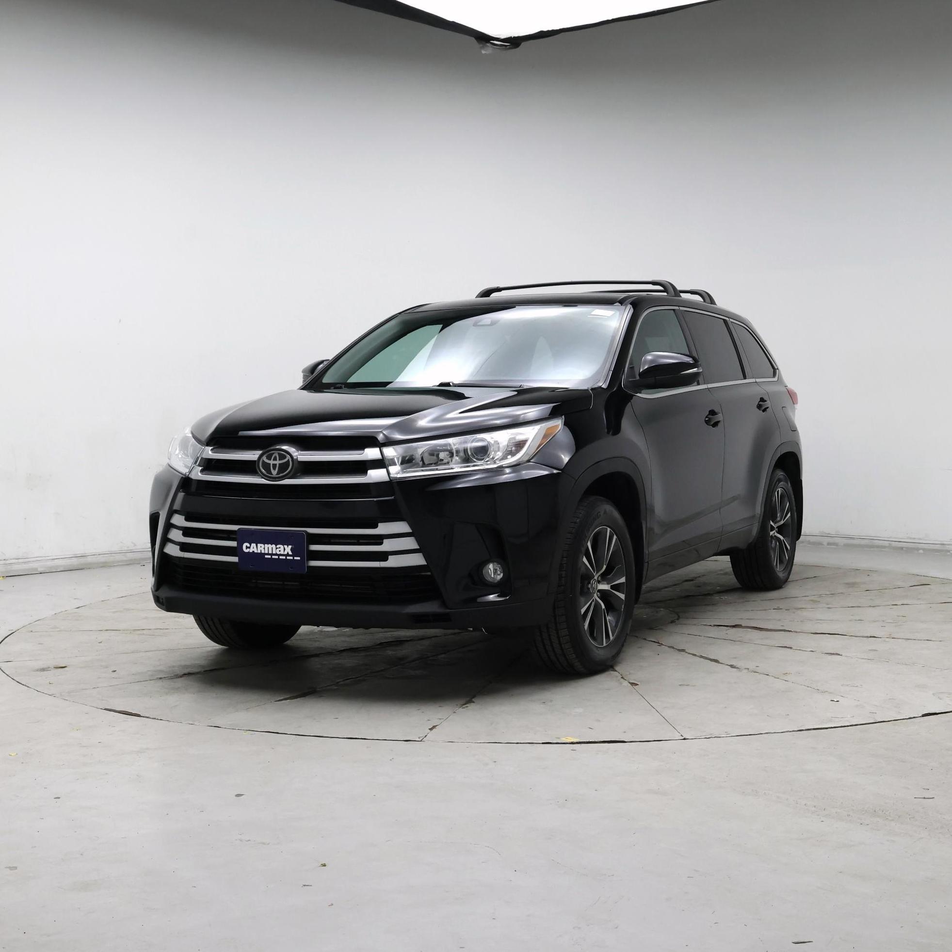 Thumbnail: 2018 Toyota Highlander - 4