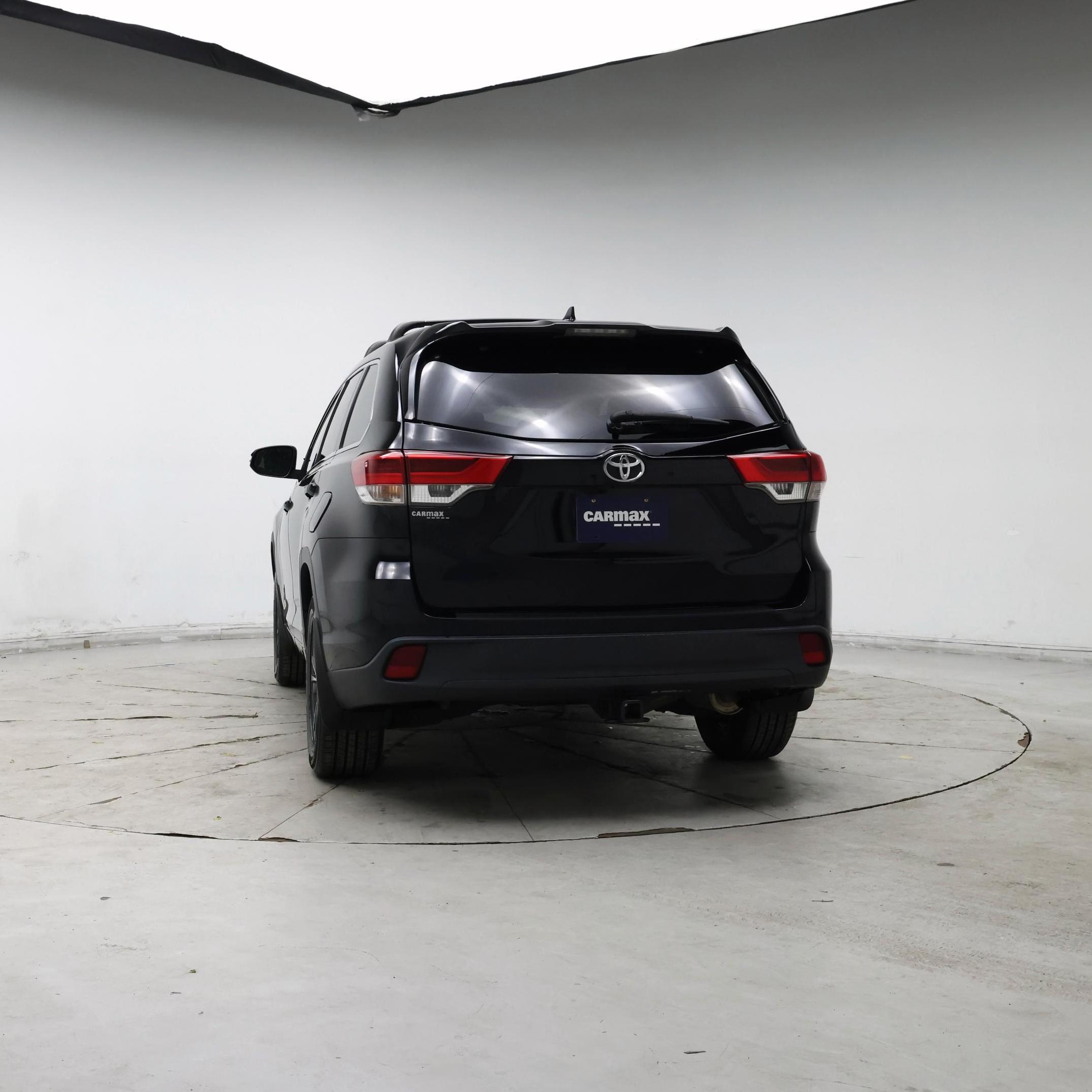 Thumbnail: 2018 Toyota Highlander - 6