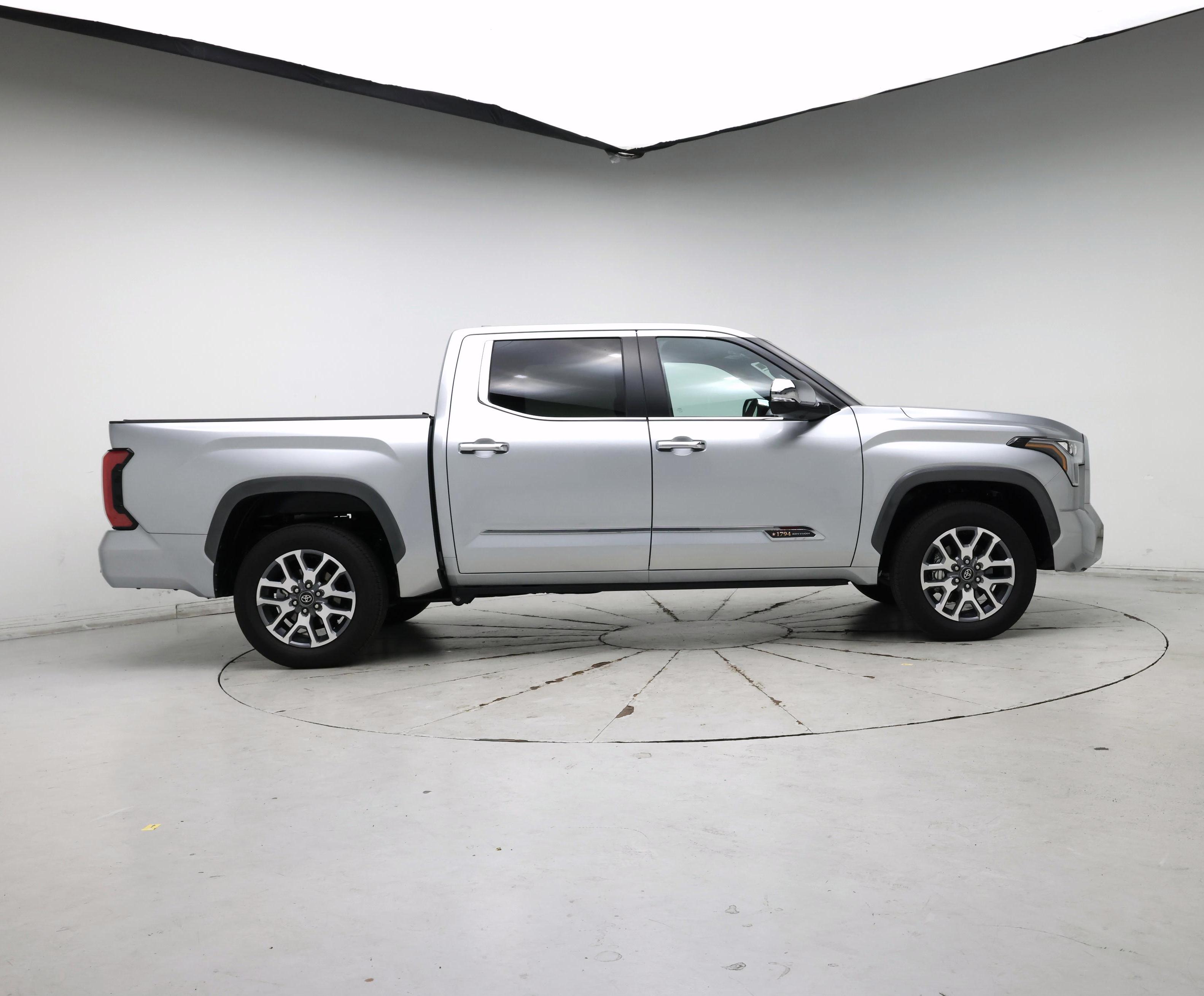 Thumbnail: 2025 Toyota Tundra - 7