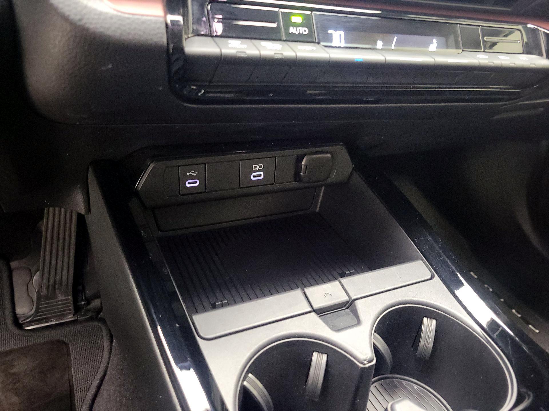 Thumbnail: 2025 Toyota Prius - 19