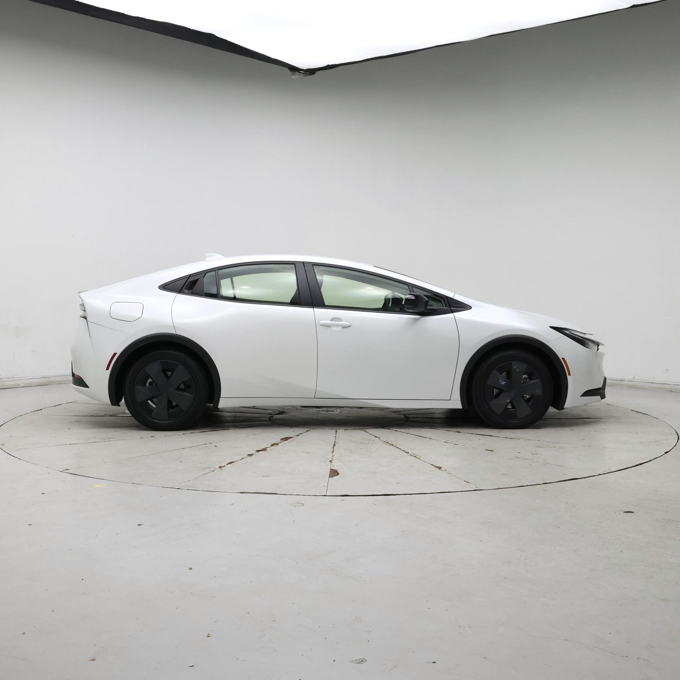 Thumbnail: 2025 Toyota Prius - 7