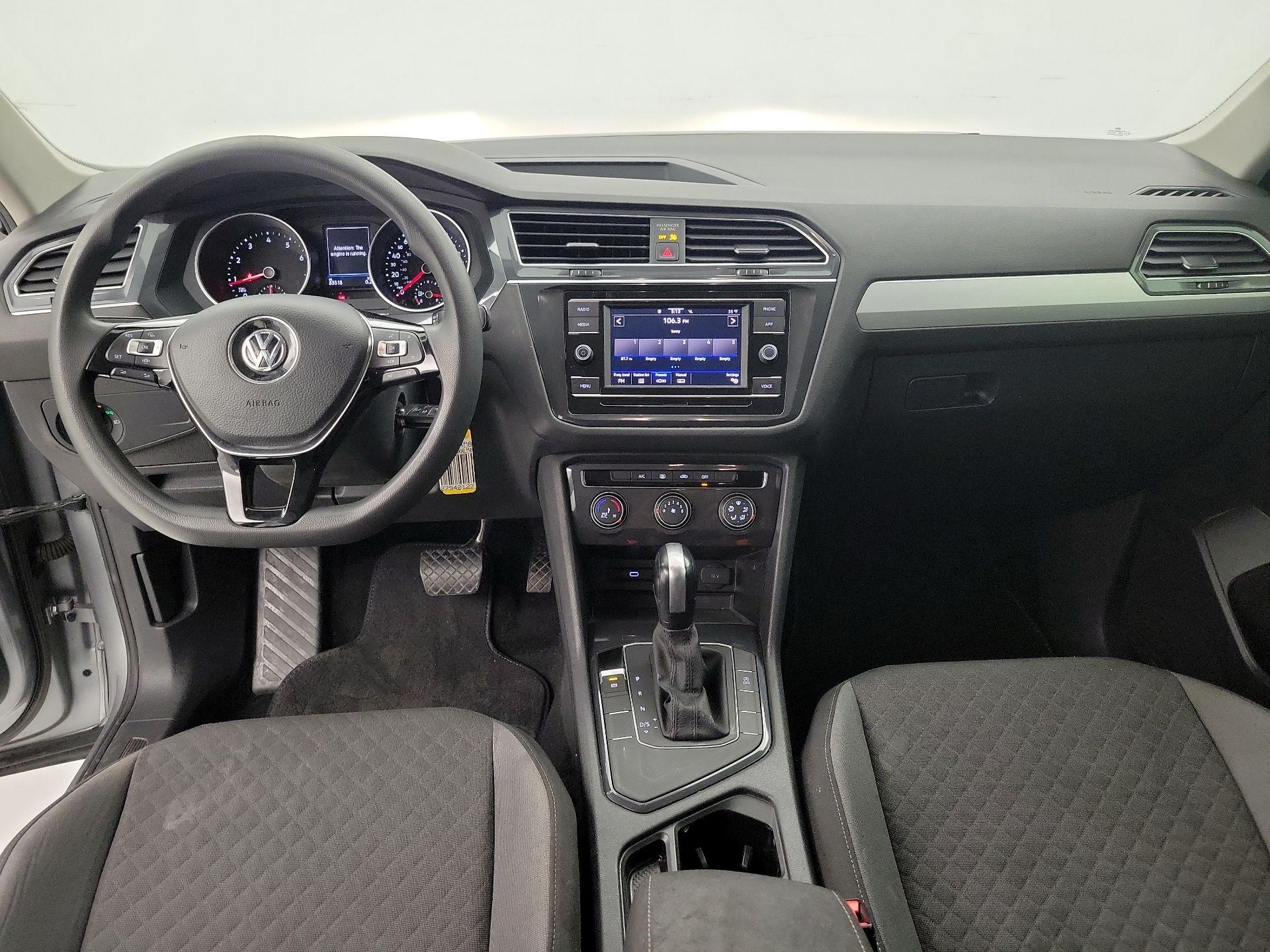 Thumbnail: 2020 Volkswagen Tiguan - 9