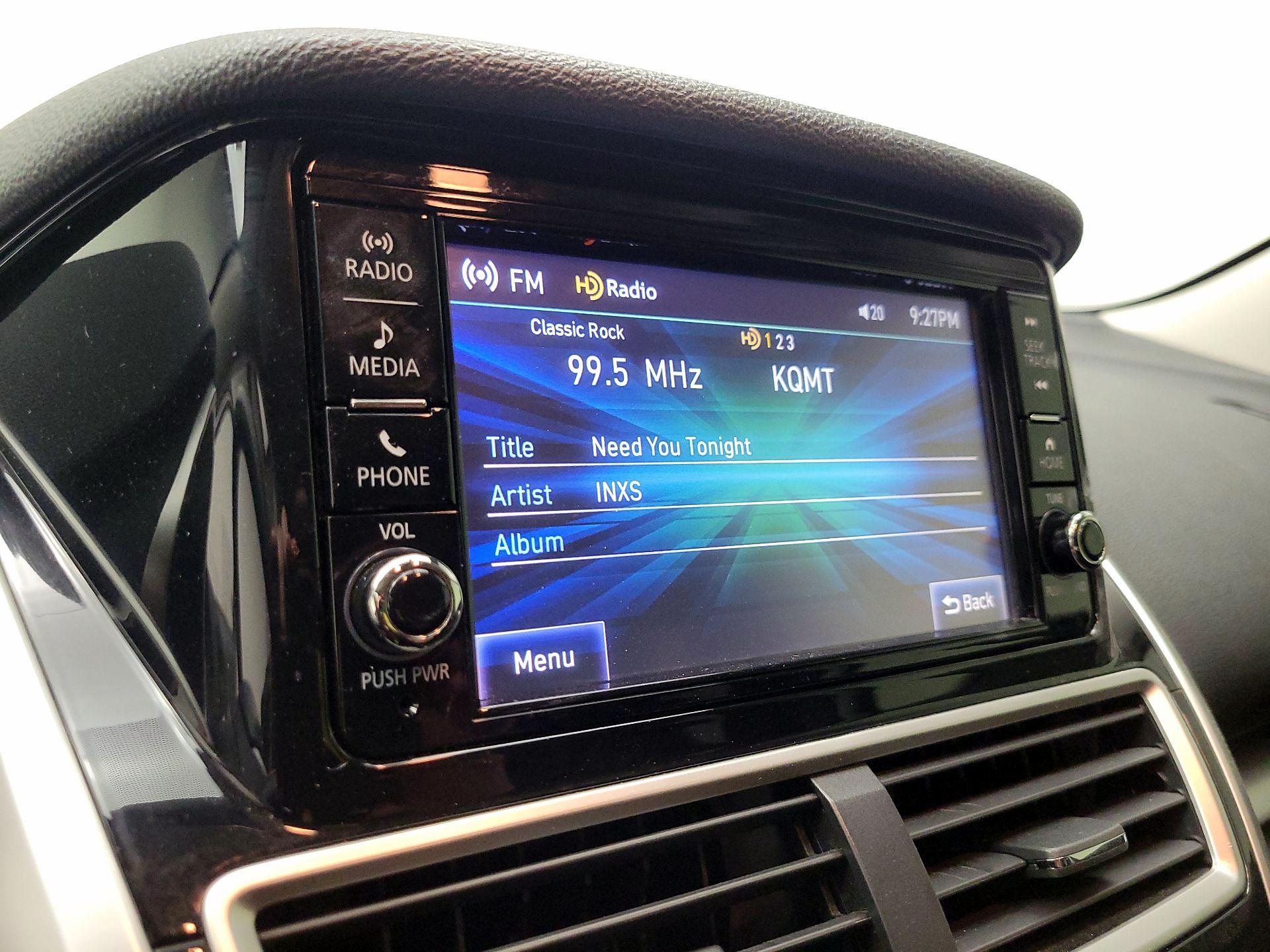 Thumbnail: 2019 Mitsubishi Eclipse Cross - 15