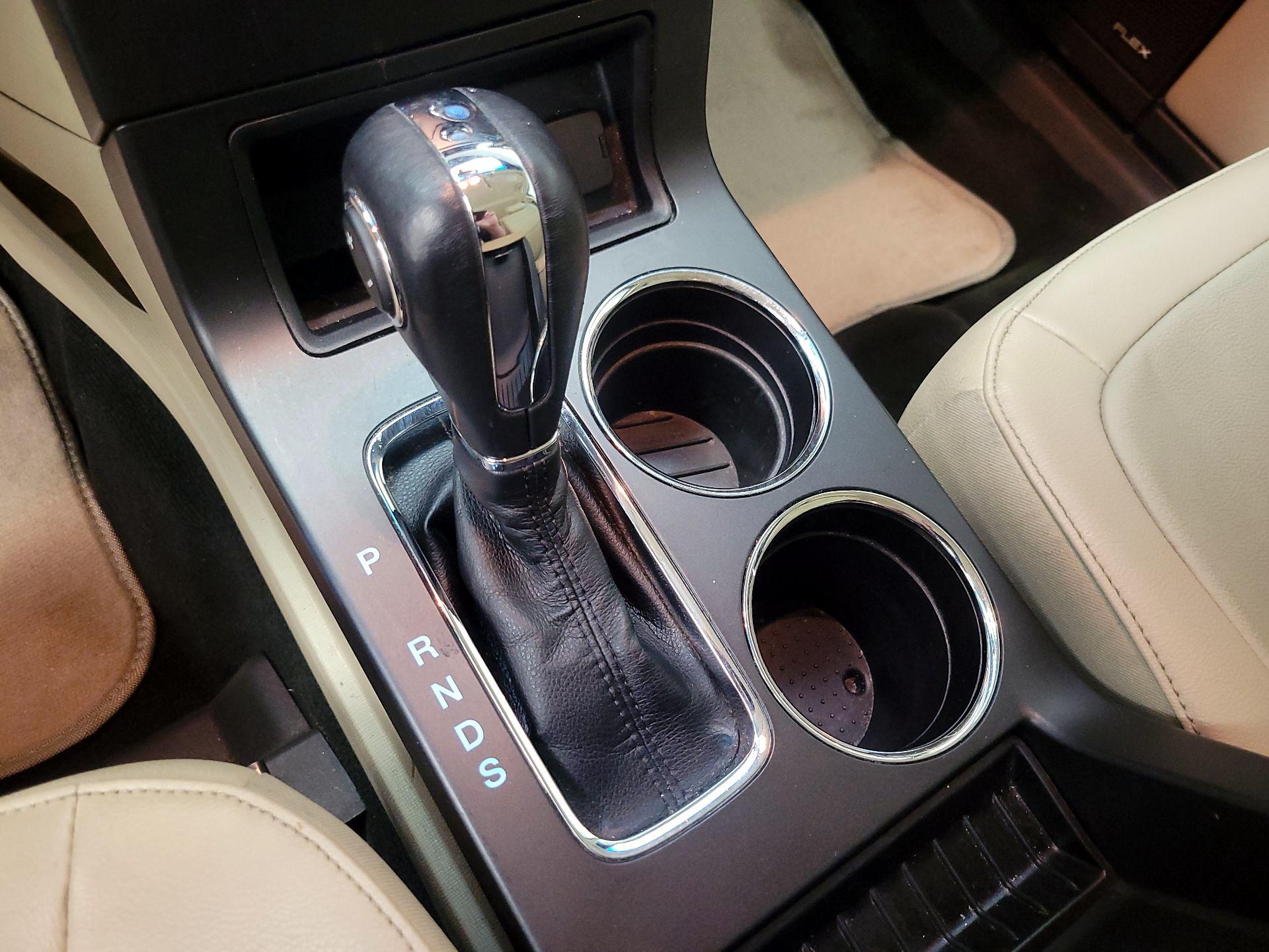 Thumbnail: 2016 Ford Flex - 17