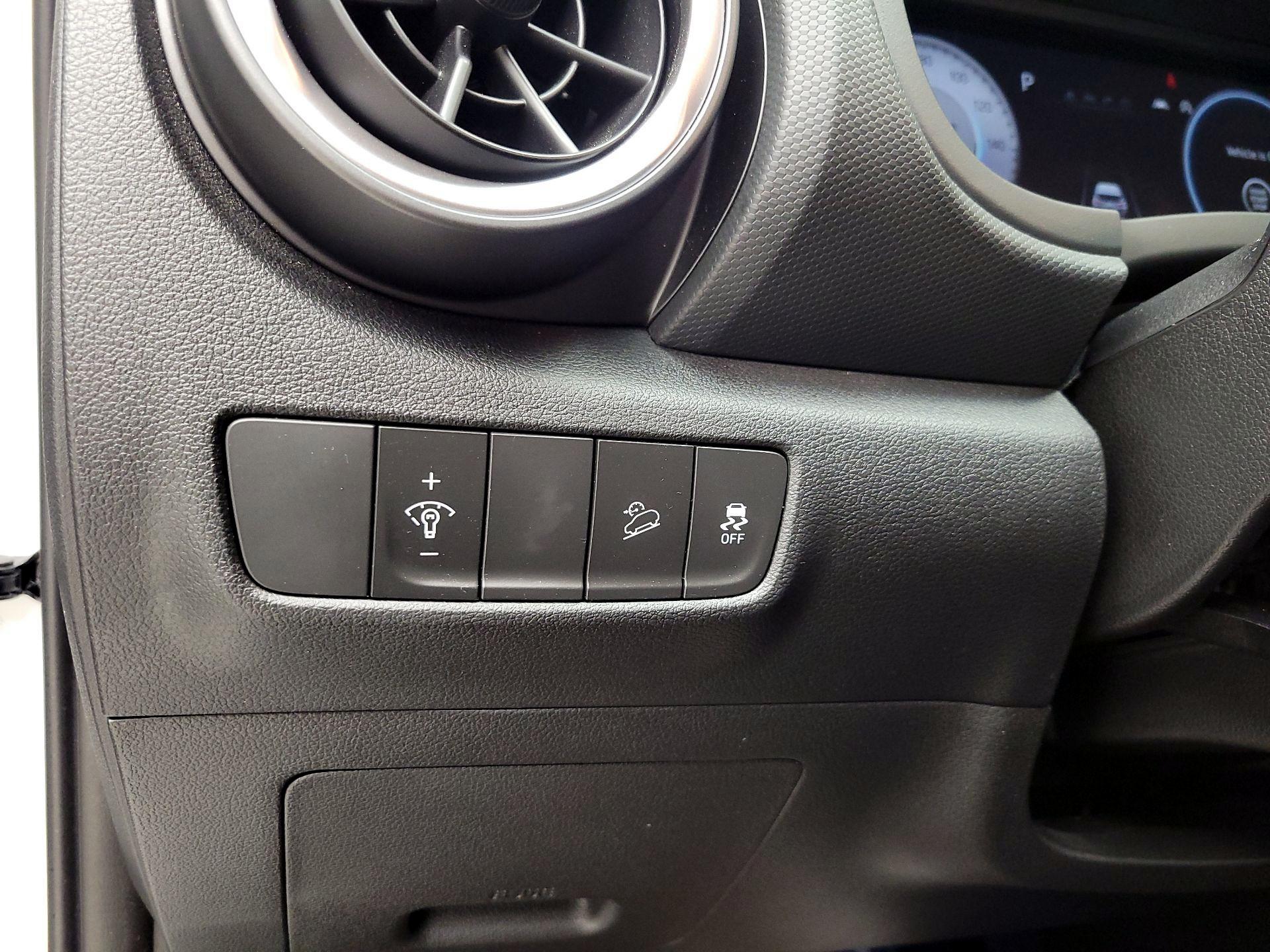 Thumbnail: 2023 Hyundai Kona - 13