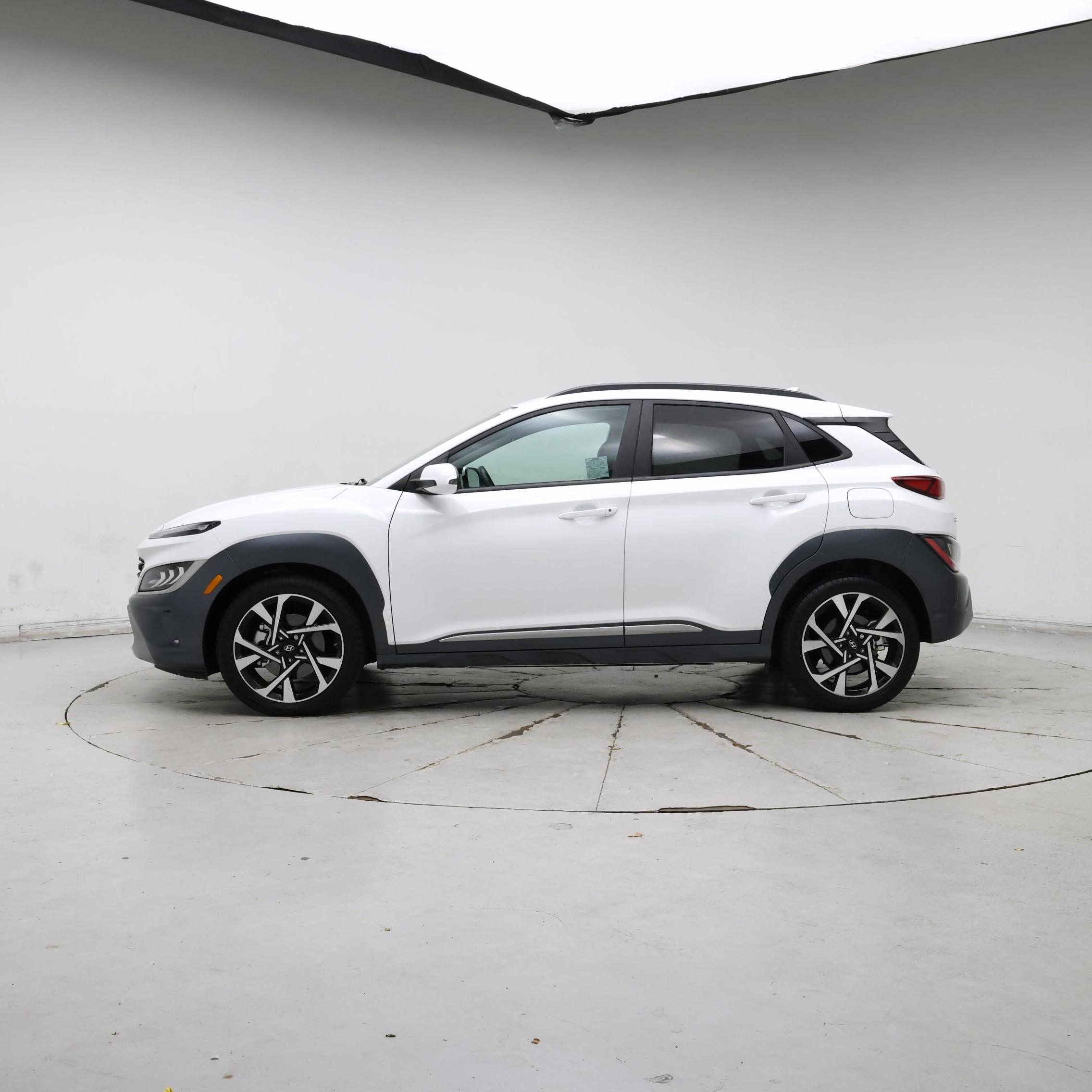 Thumbnail: 2023 Hyundai Kona - 3