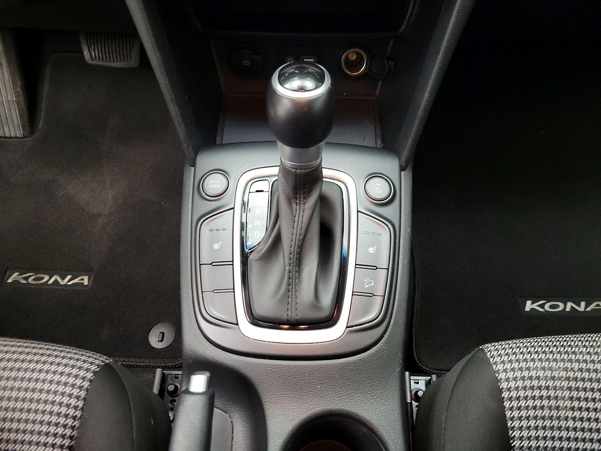 Thumbnail: 2021 Hyundai Kona - 17