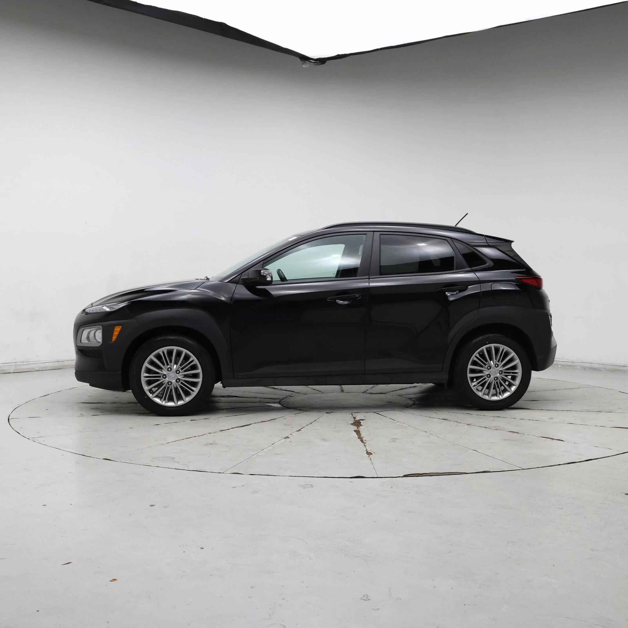 Thumbnail: 2021 Hyundai Kona - 3