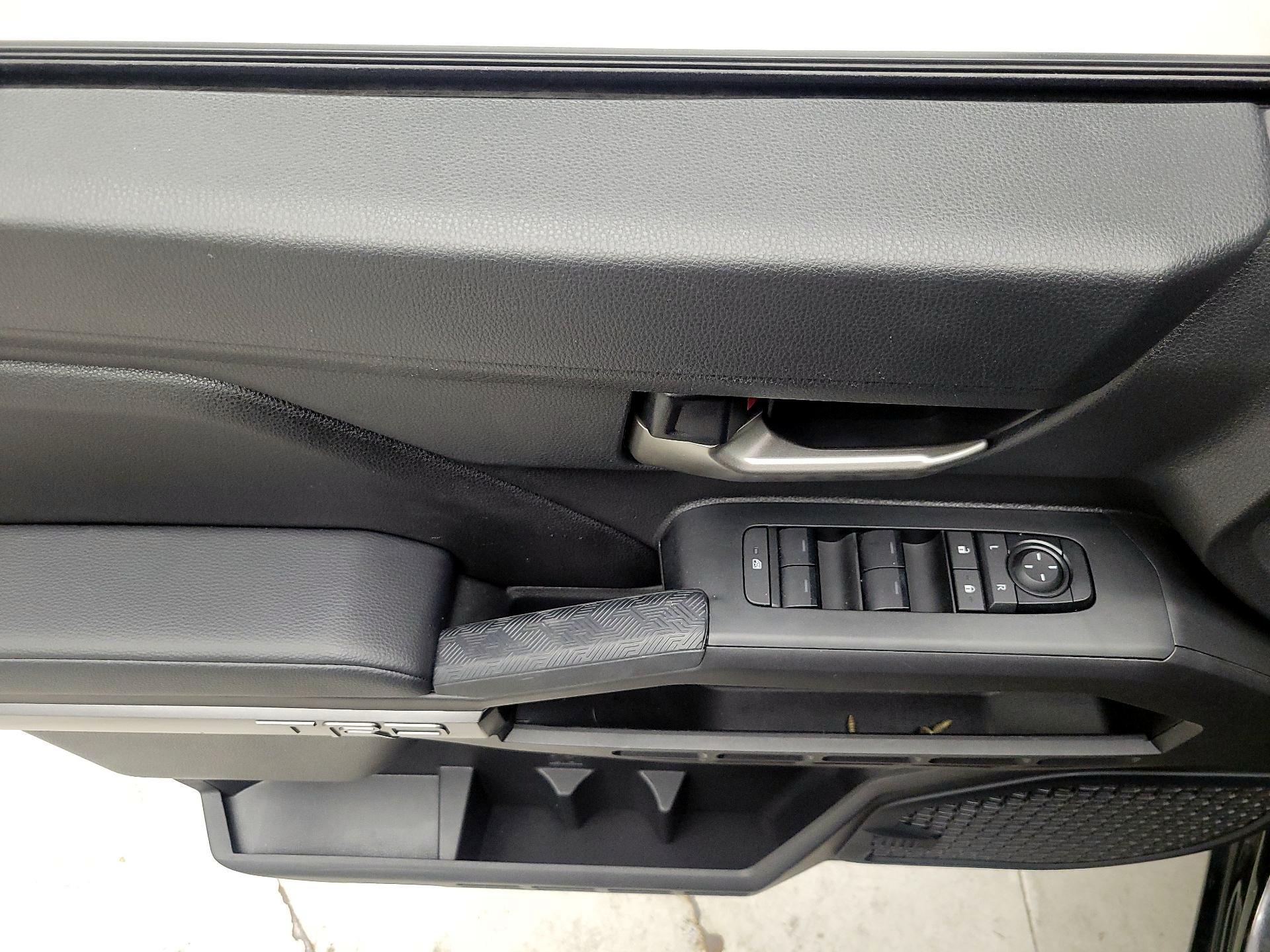 Thumbnail: 2024 Toyota Tacoma - 12