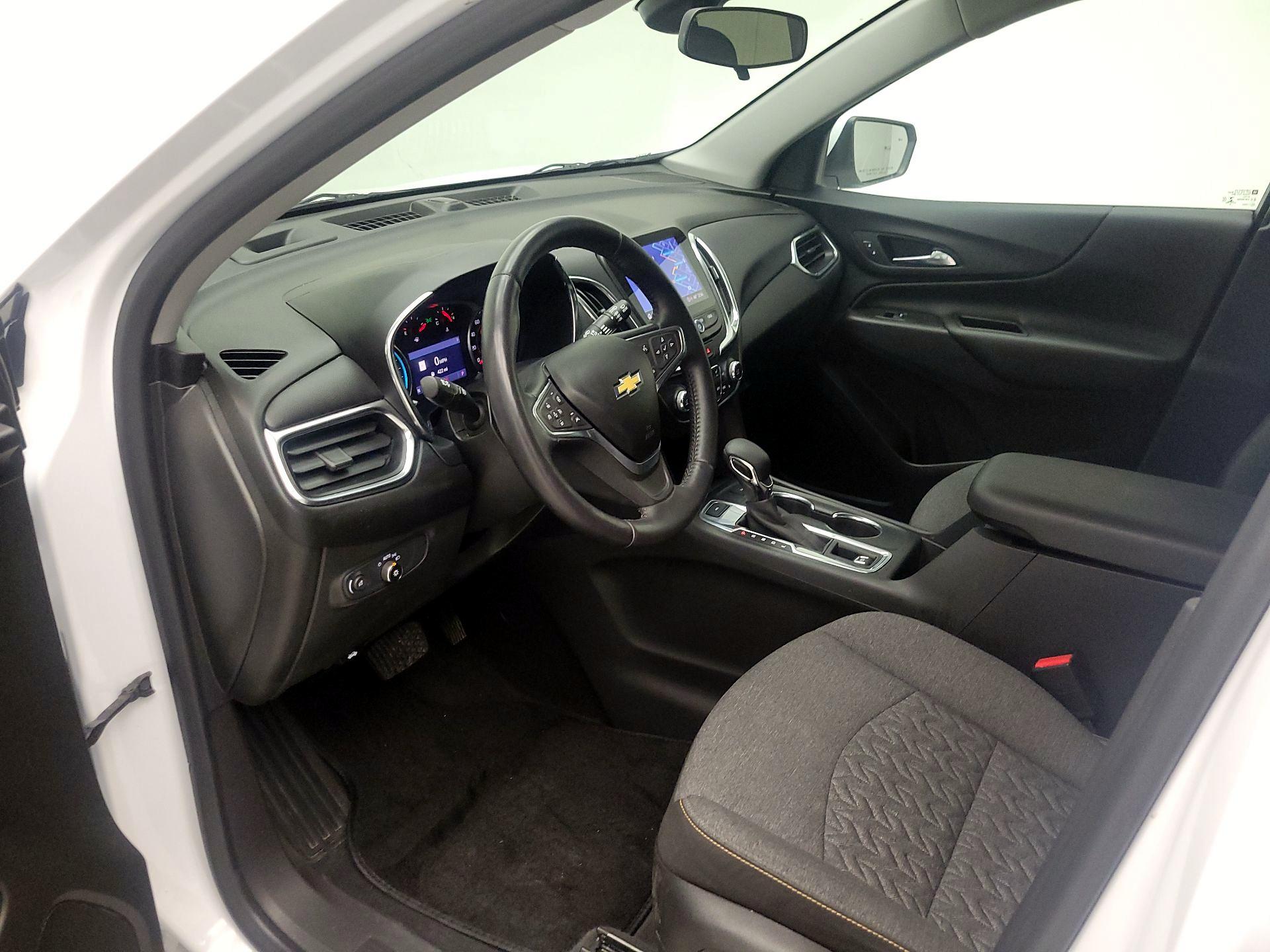 Thumbnail: 2022 Chevrolet Equinox - 11