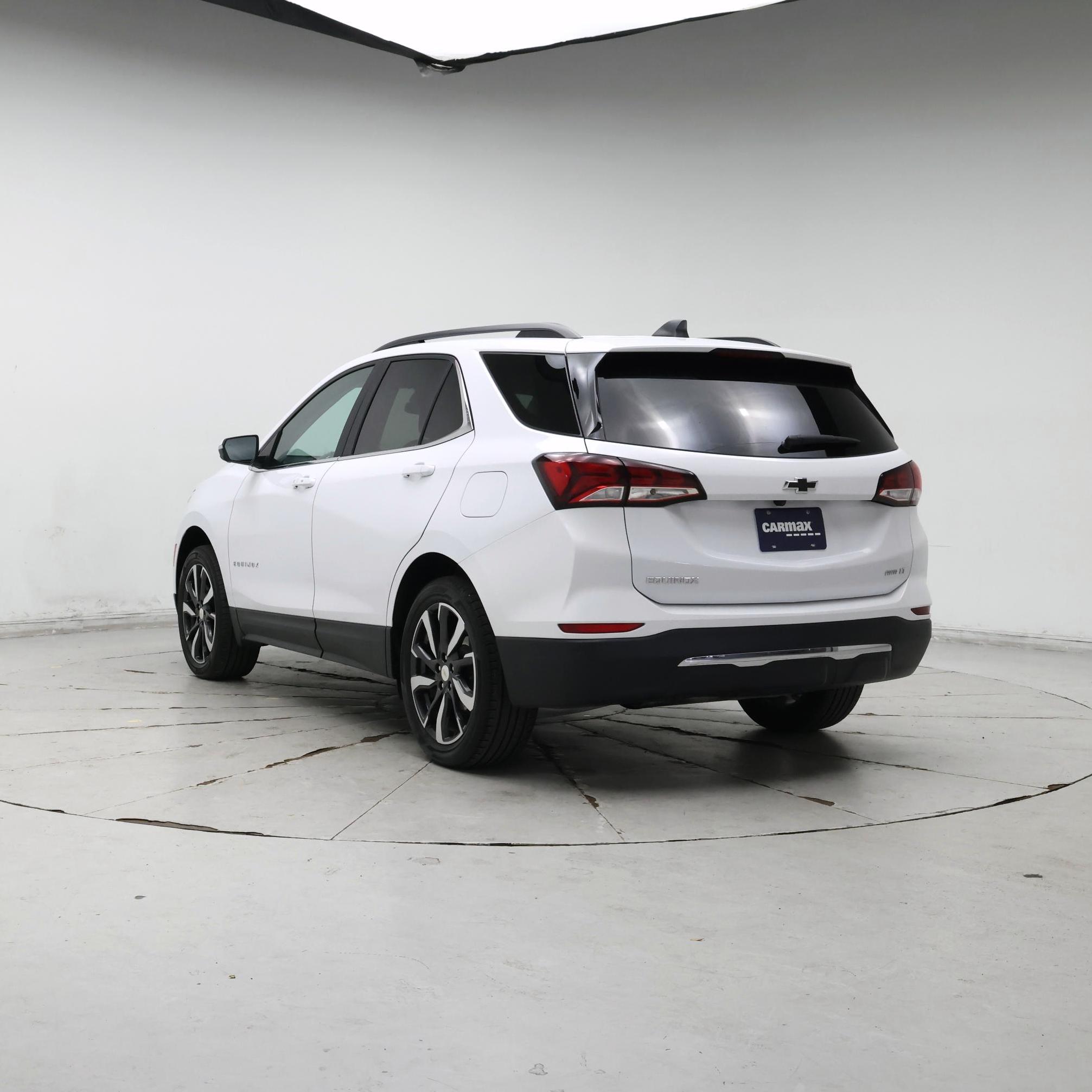 Thumbnail: 2022 Chevrolet Equinox - 2