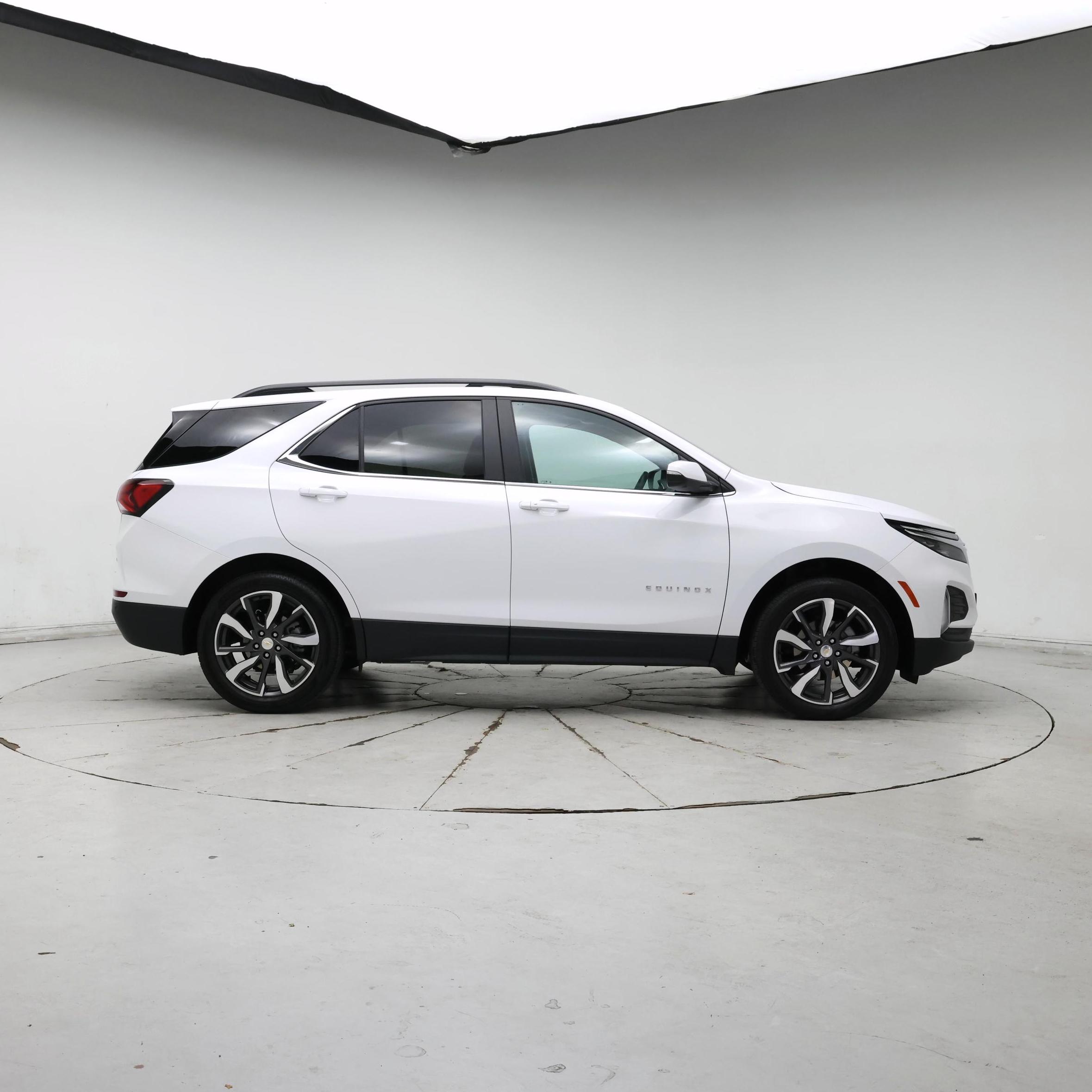 Thumbnail: 2022 Chevrolet Equinox - 7