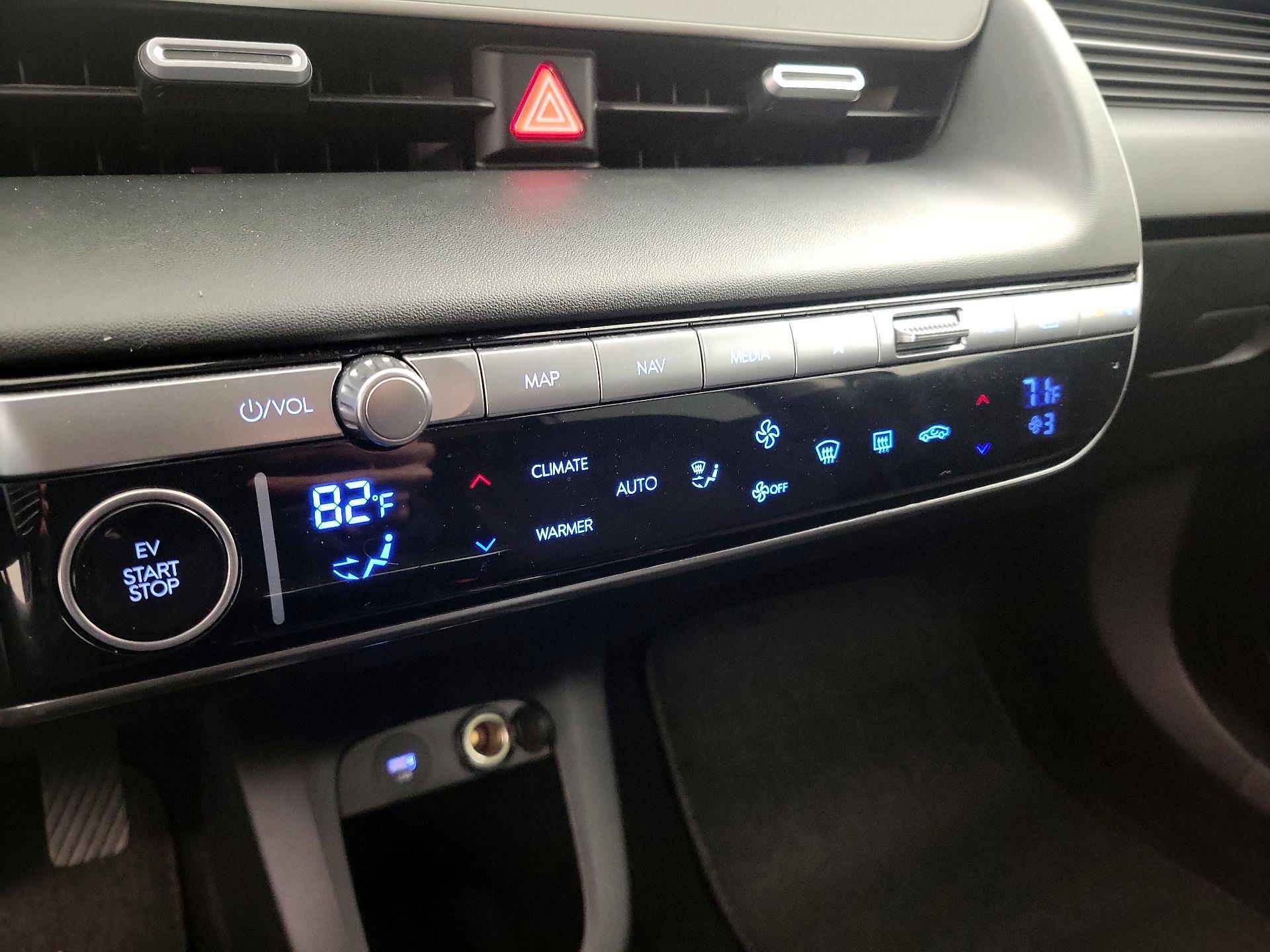 Thumbnail: 2024 Hyundai Ioniq 5 - 17