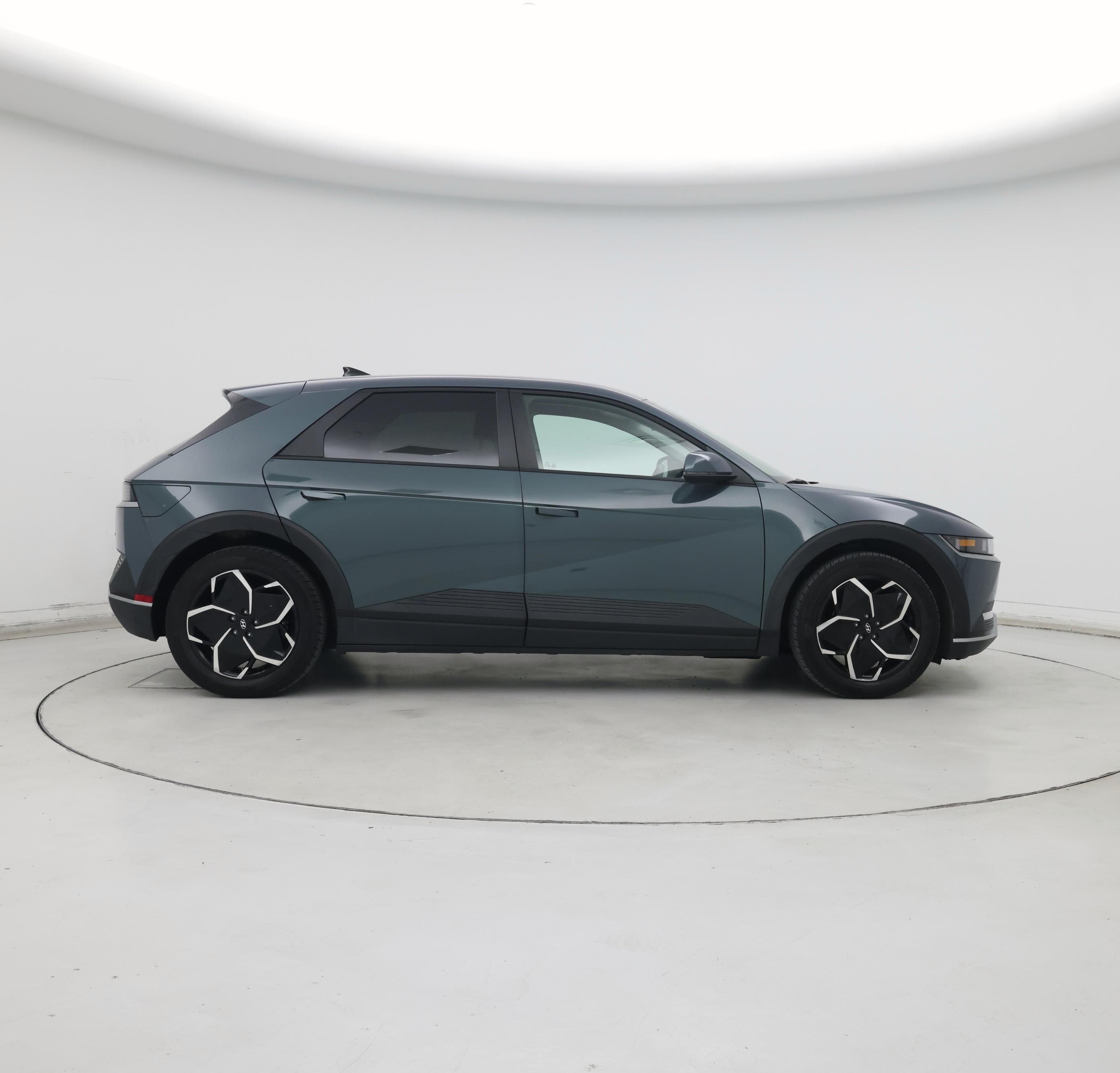 Thumbnail: 2024 Hyundai Ioniq 5 - 7