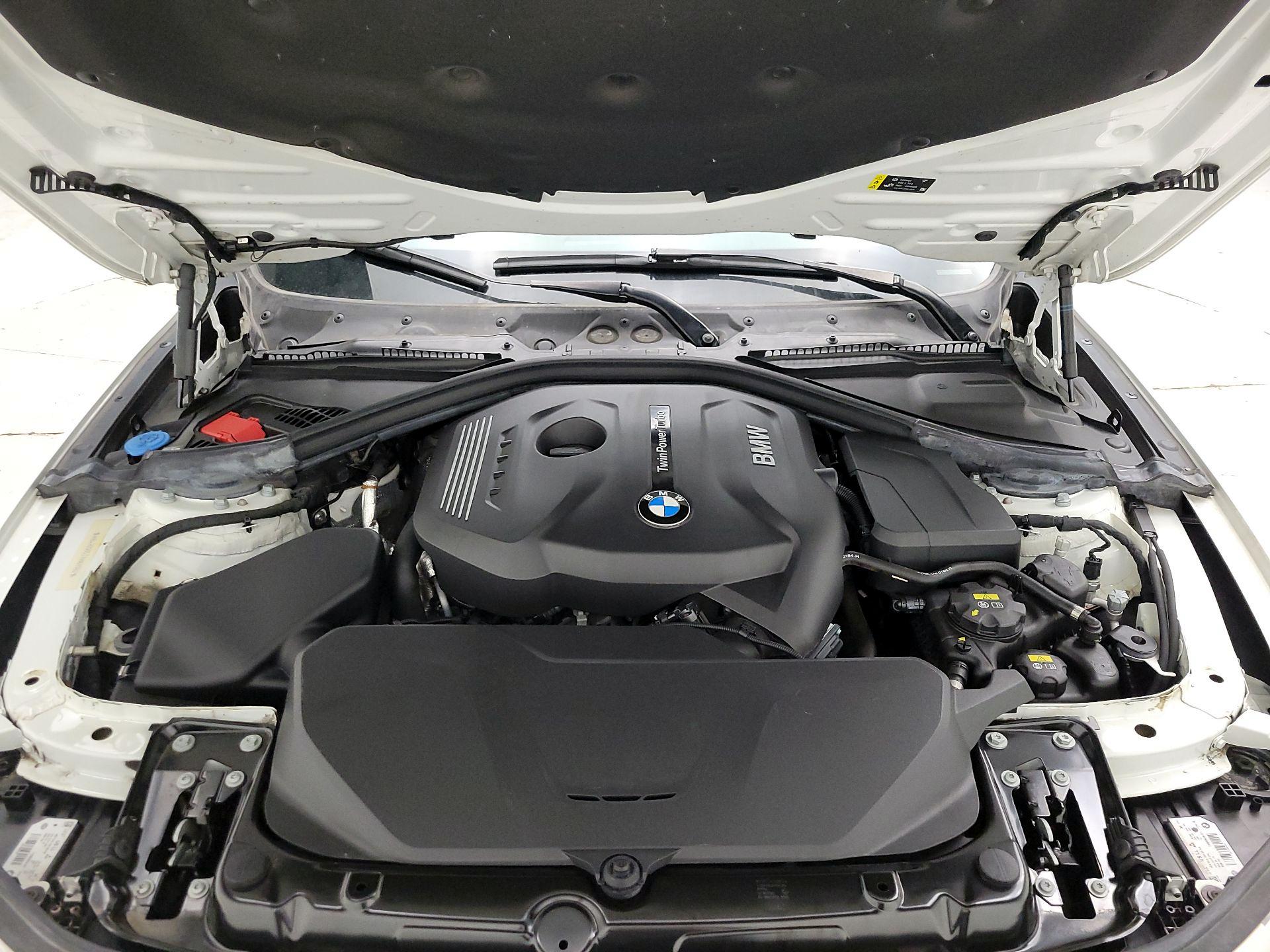 Thumbnail: 2018 BMW 3 Series - 20