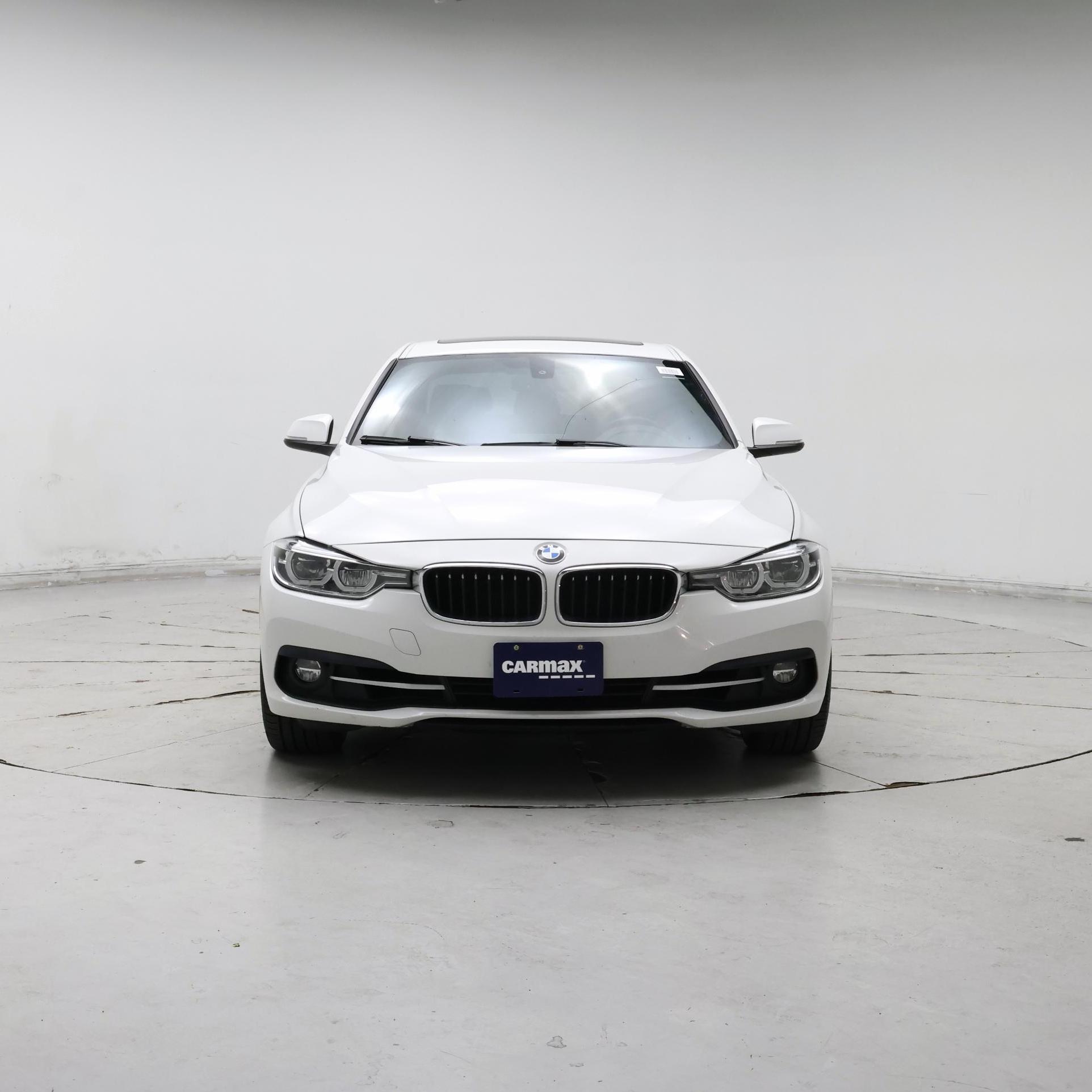 Thumbnail: 2018 BMW 3 Series - 5