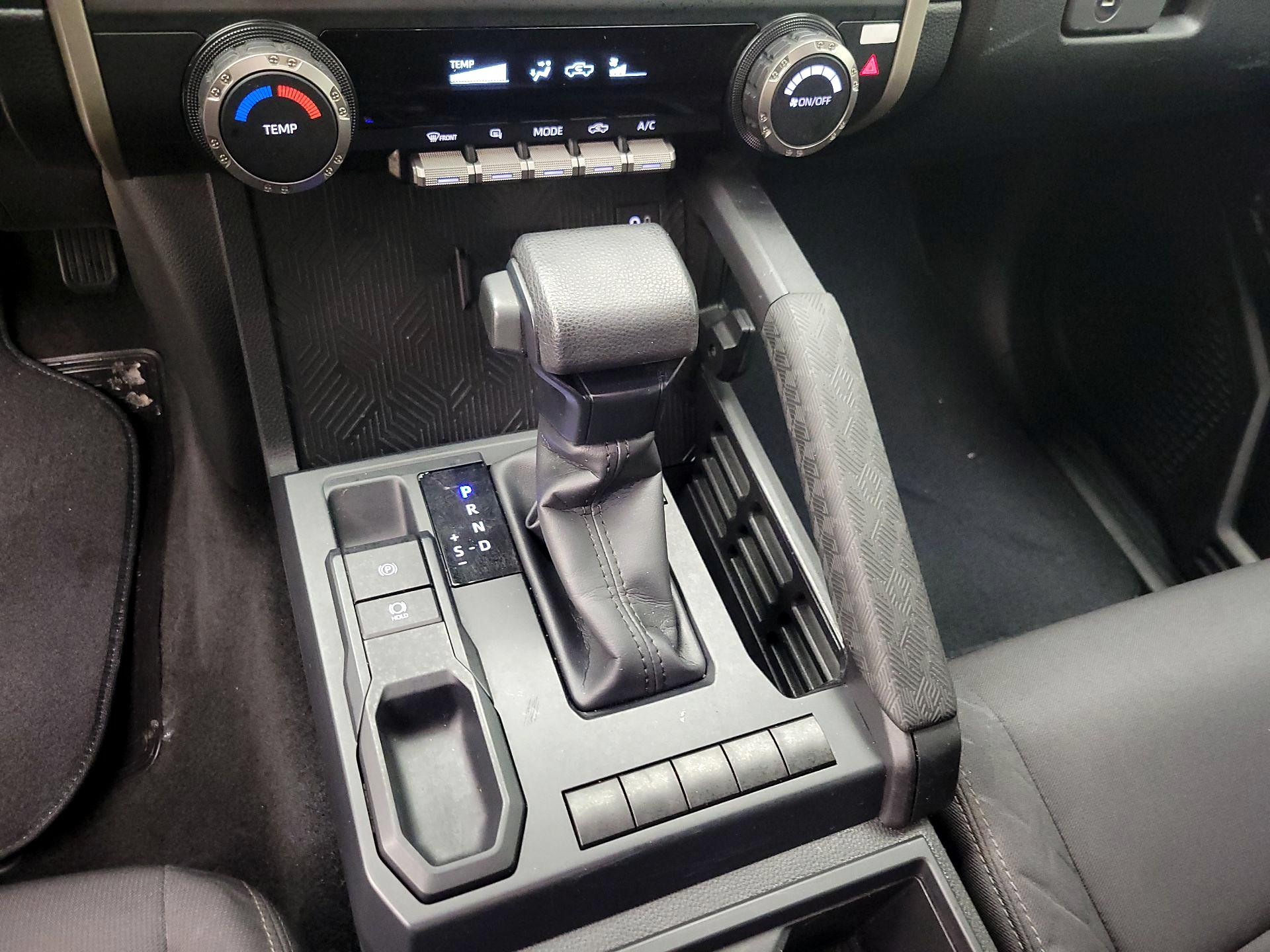 Thumbnail: 2024 Toyota Tacoma - 17