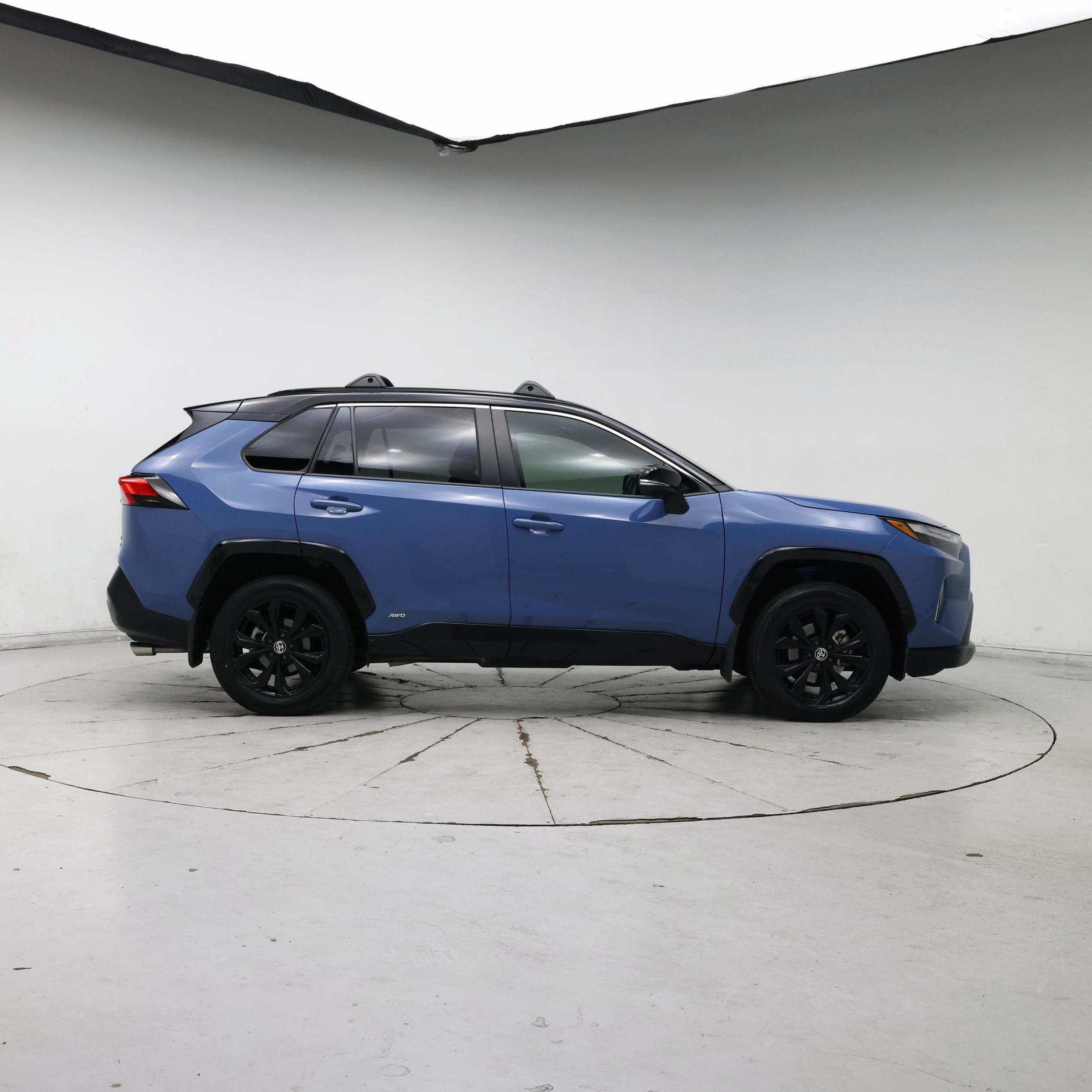 Thumbnail: 2023 Toyota RAV4 - 7