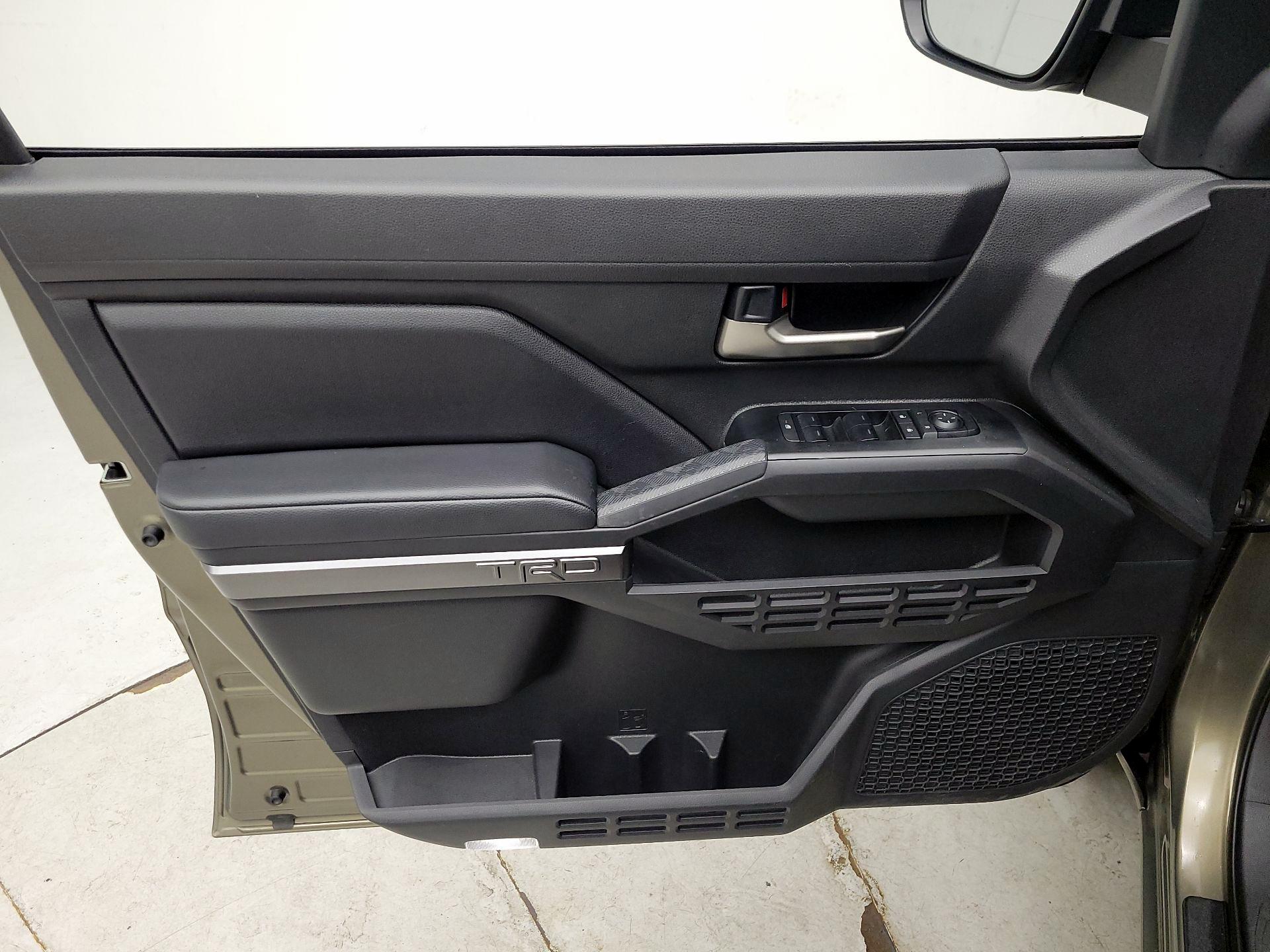 Thumbnail: 2025 Toyota Tacoma - 12