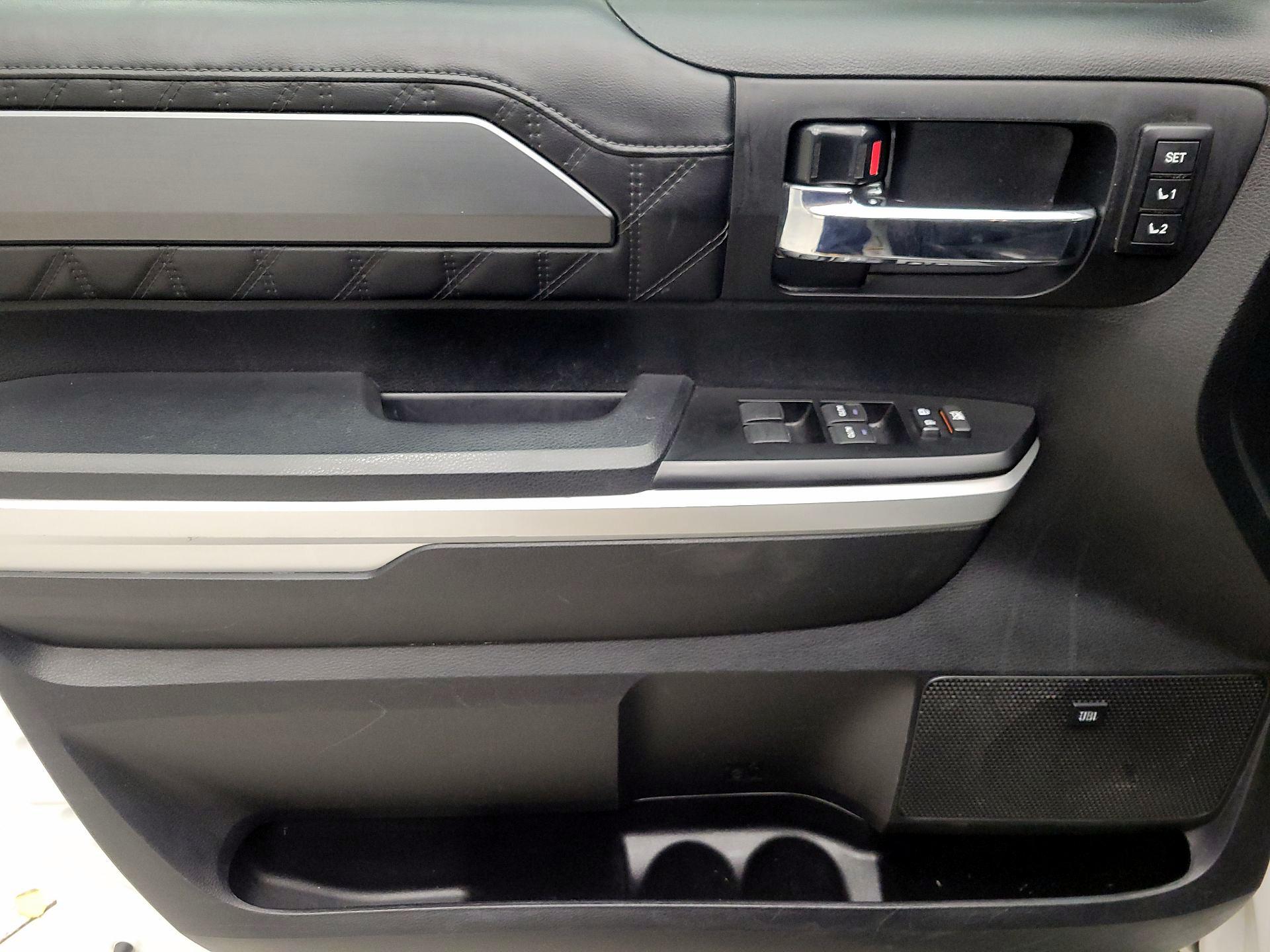 Thumbnail: 2017 Toyota Tundra - 12