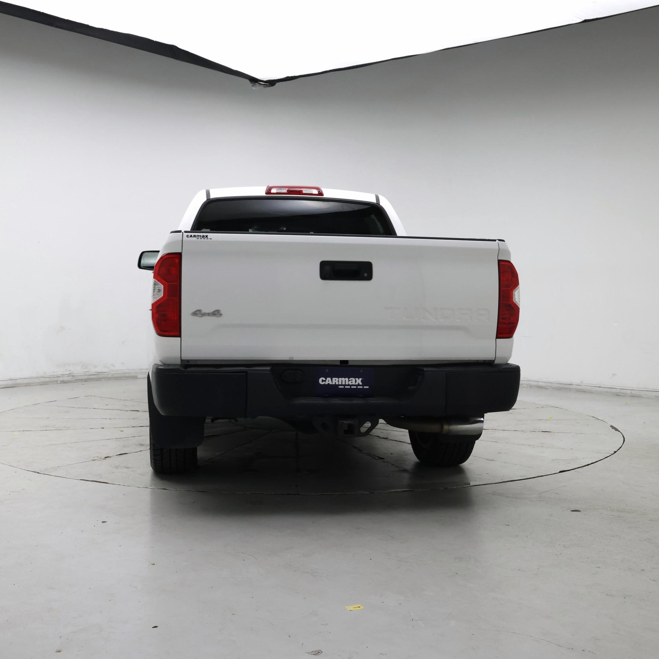 Thumbnail: 2017 Toyota Tundra - 6