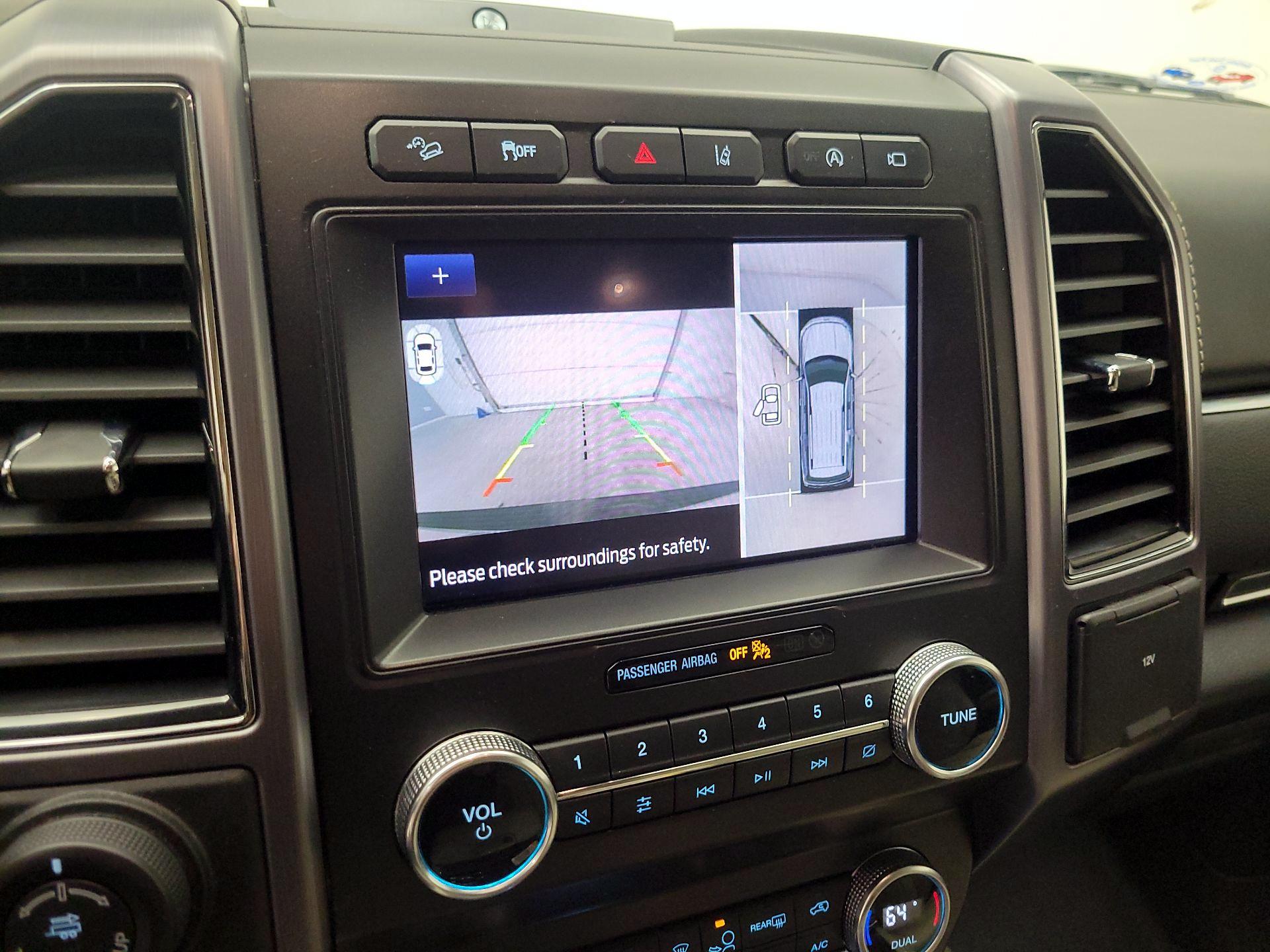 Thumbnail: 2020 Ford Expedition - 15