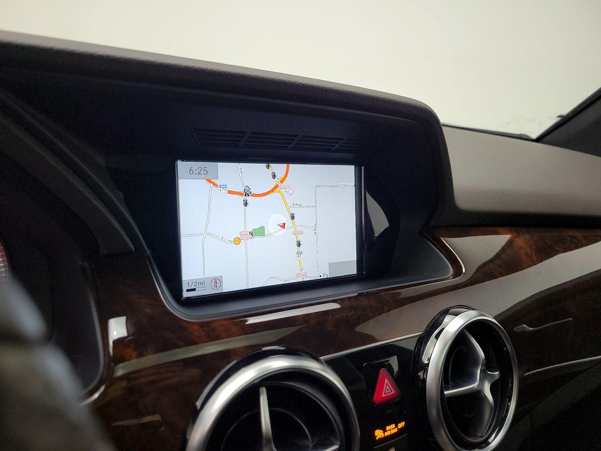 Thumbnail: 2015 Mercedes-Benz GLK - 14