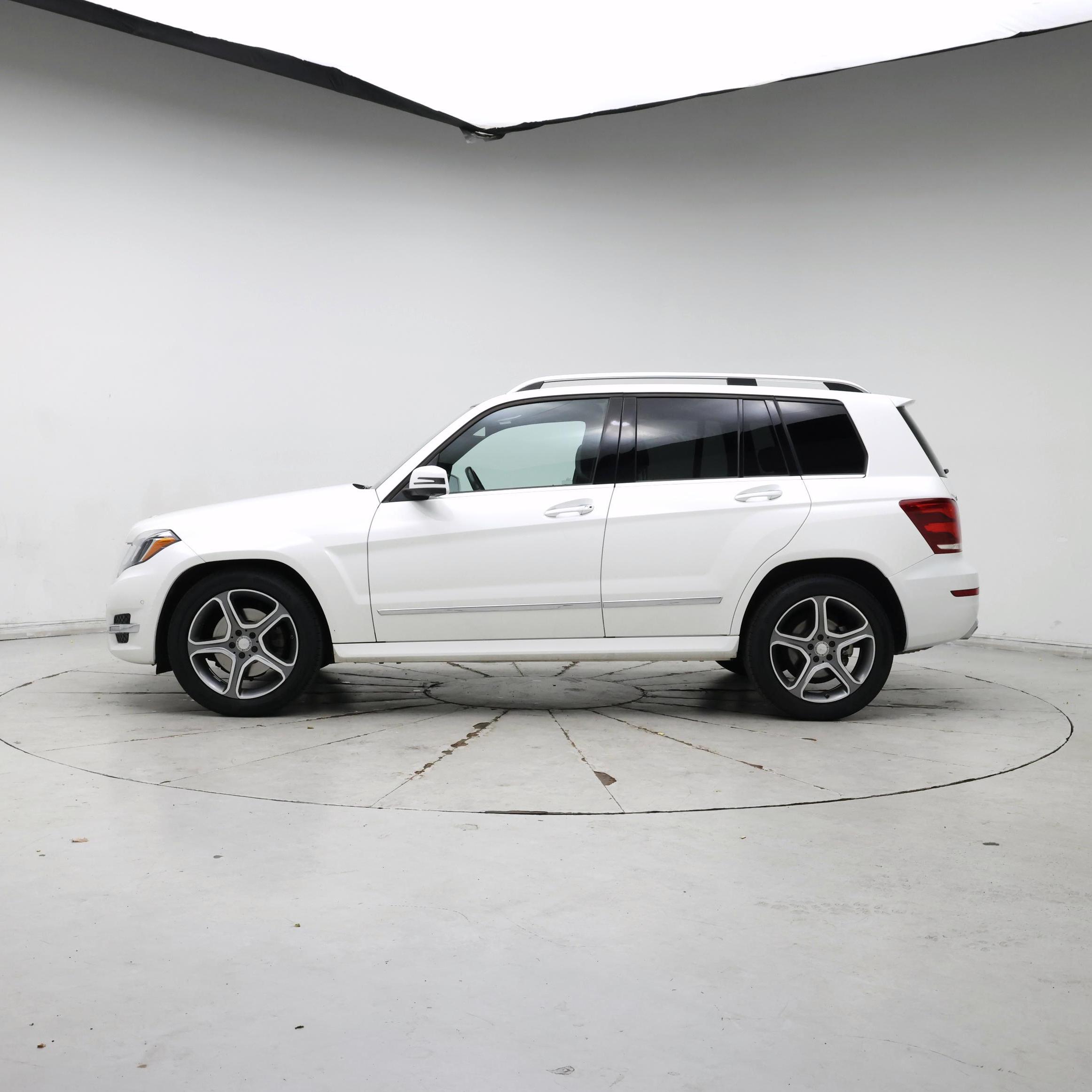 Thumbnail: 2015 Mercedes-Benz GLK - 3