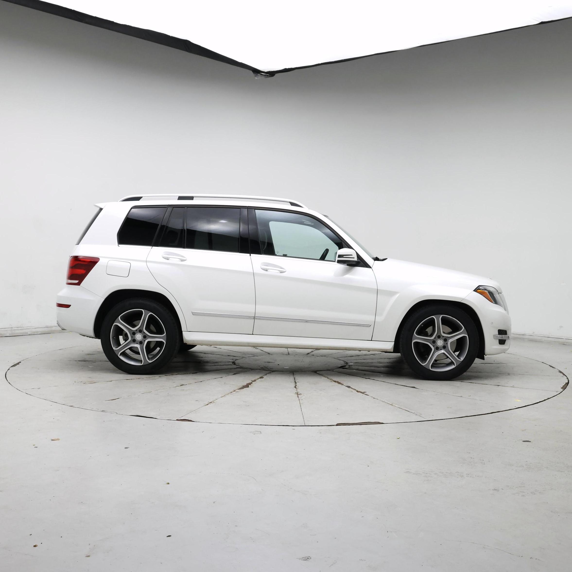 Thumbnail: 2015 Mercedes-Benz GLK - 7