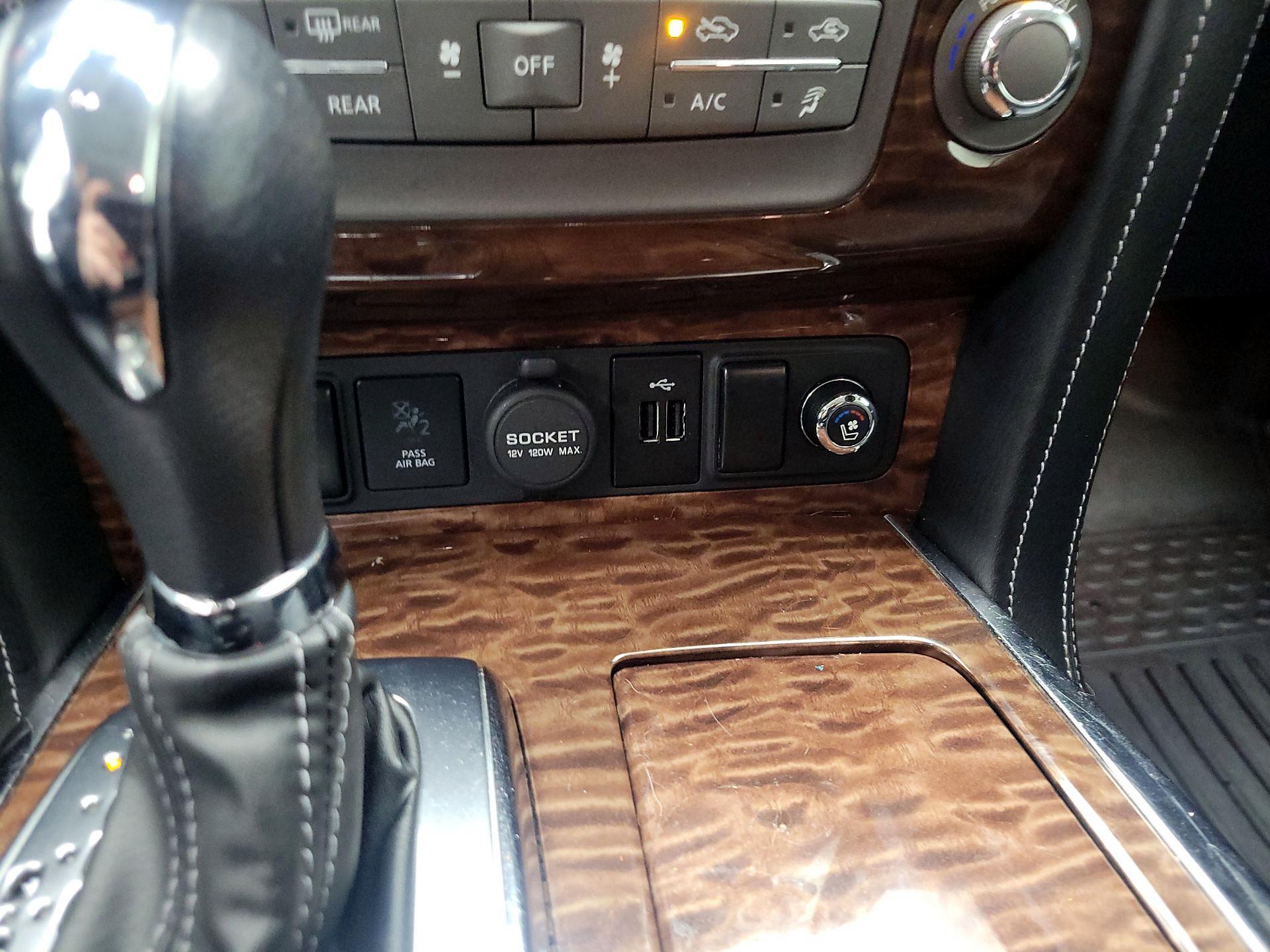 Thumbnail: 2019 Nissan Armada - 19