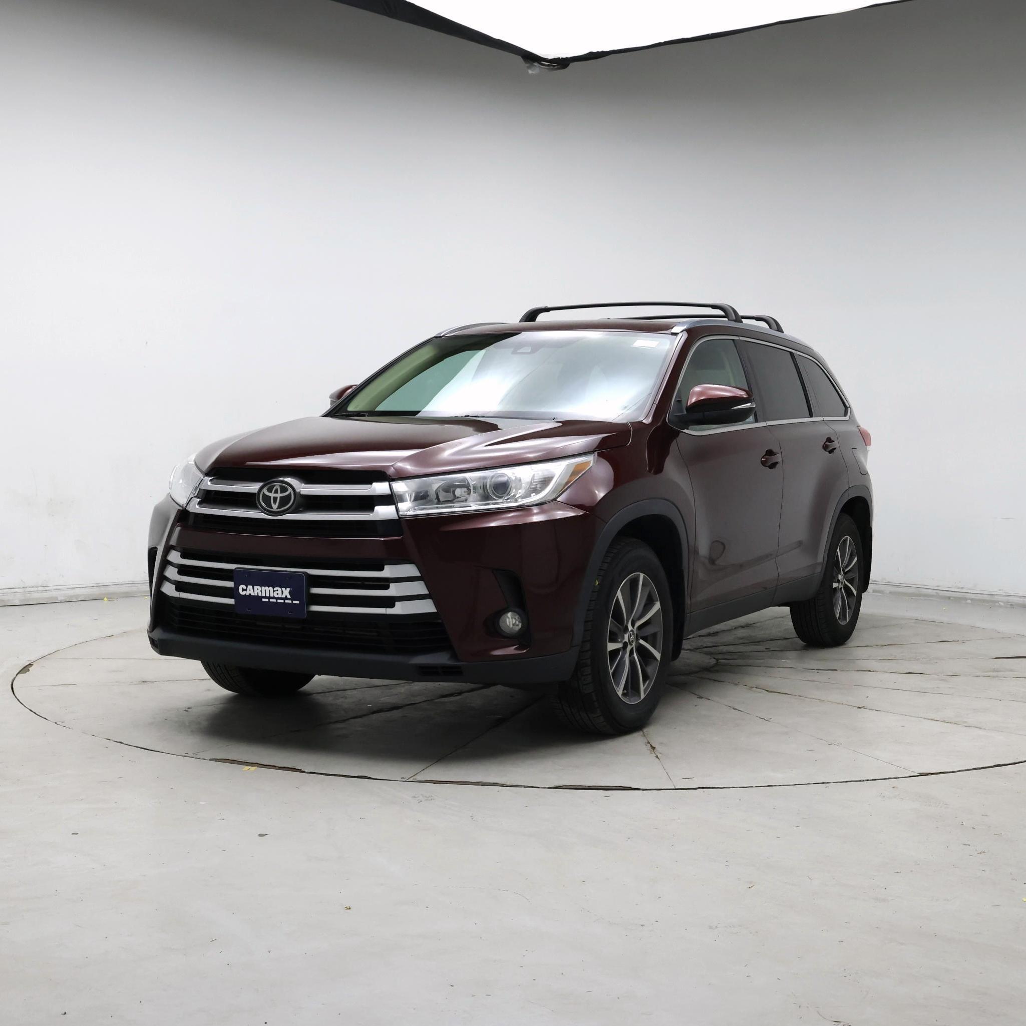 Thumbnail: 2019 Toyota Highlander - 4