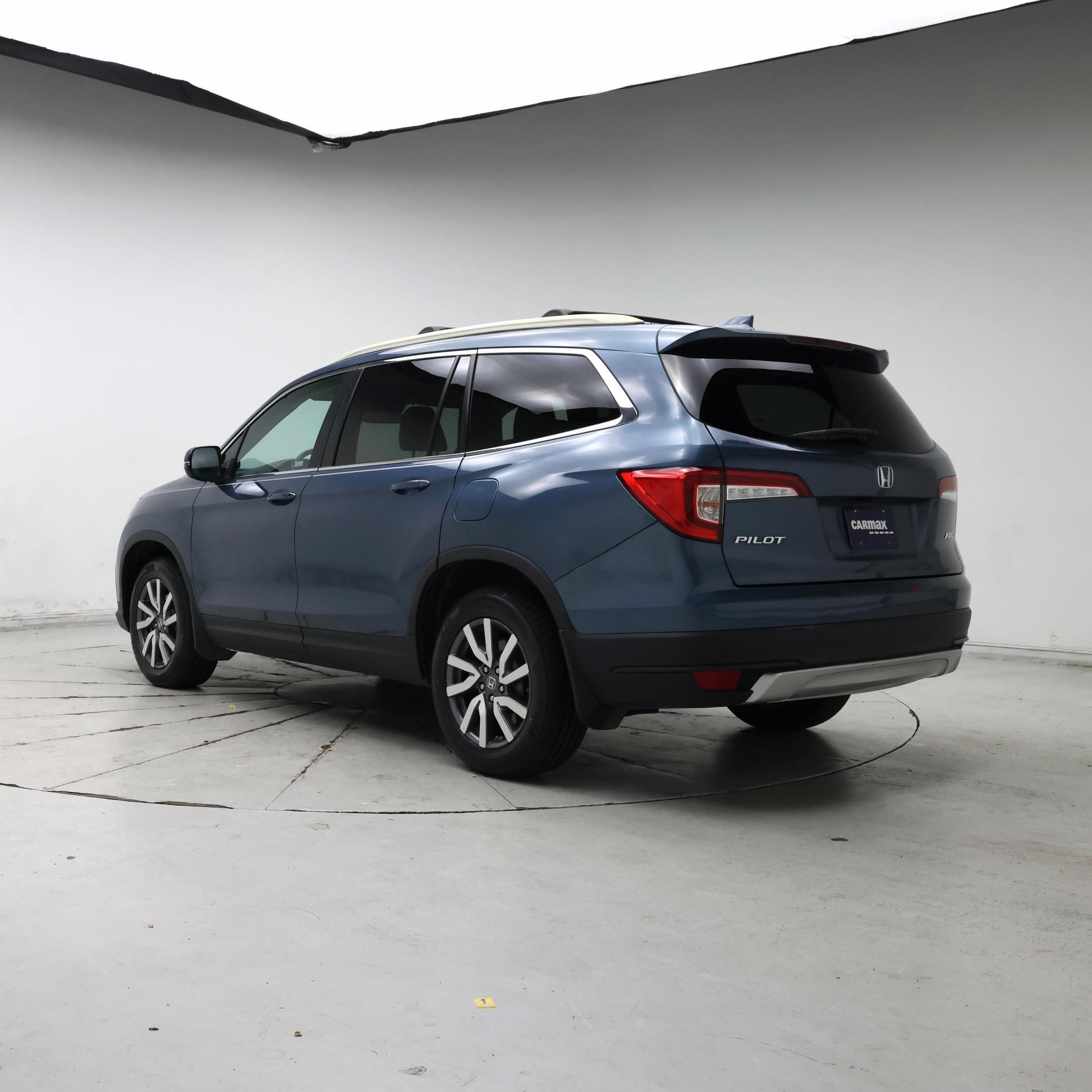 Thumbnail: 2020 Honda Pilot - 2