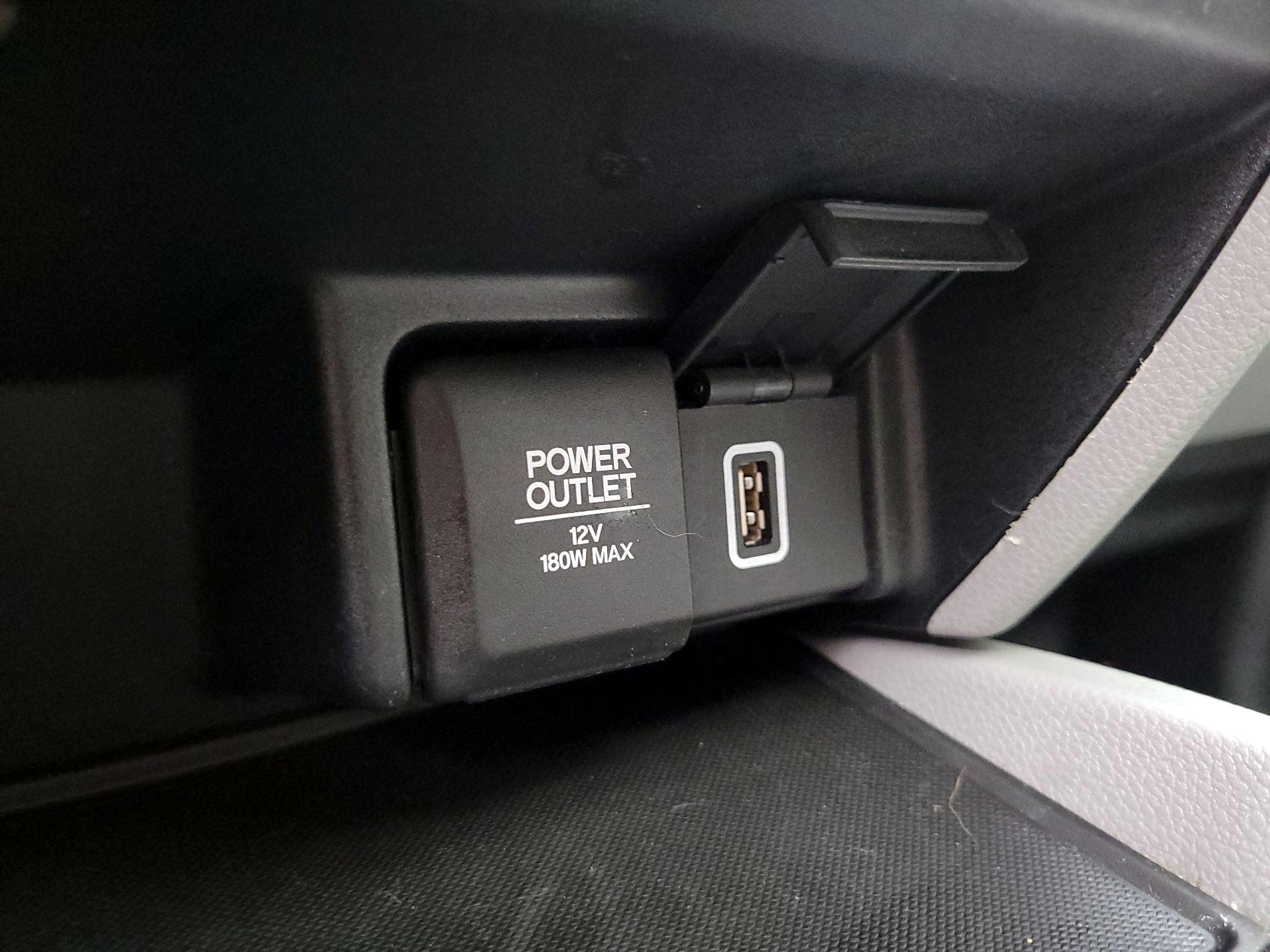 Thumbnail: 2020 Honda Pilot - 19