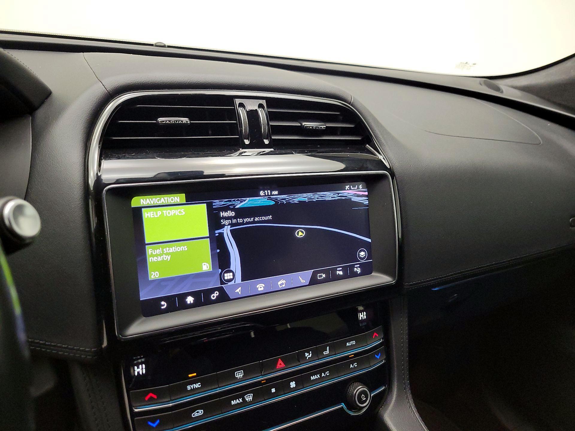 Thumbnail: 2019 Jaguar F-Pace - 14