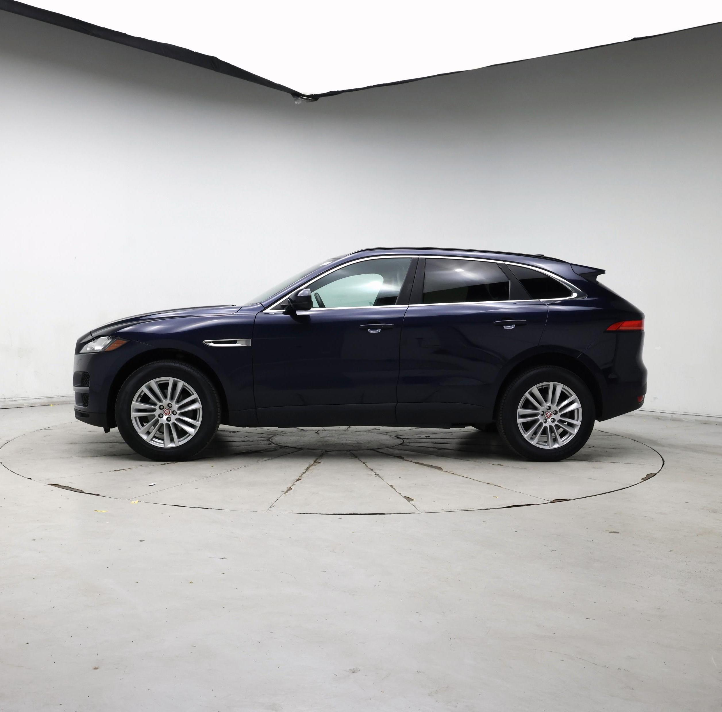 Thumbnail: 2019 Jaguar F-Pace - 3