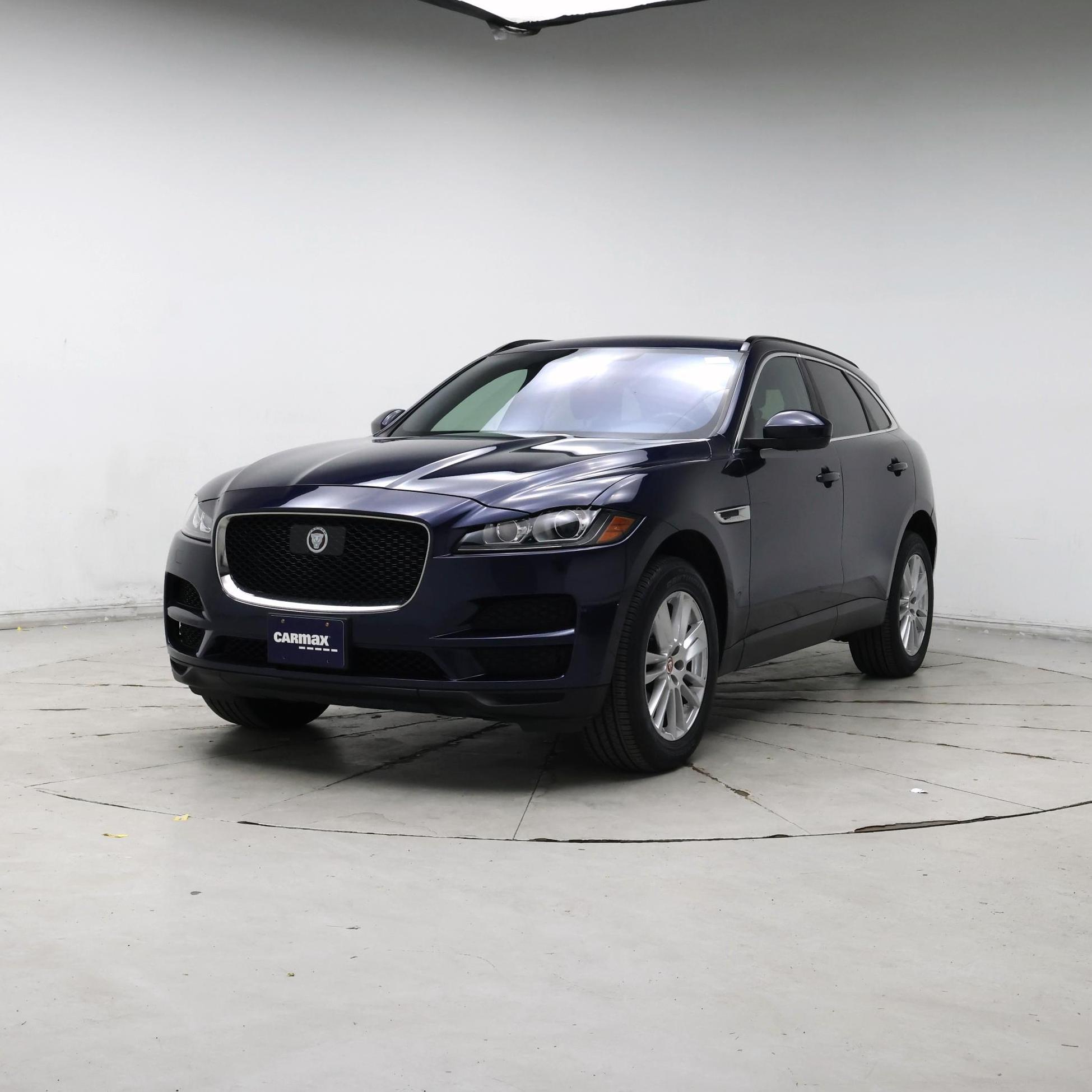 Thumbnail: 2019 Jaguar F-Pace - 4