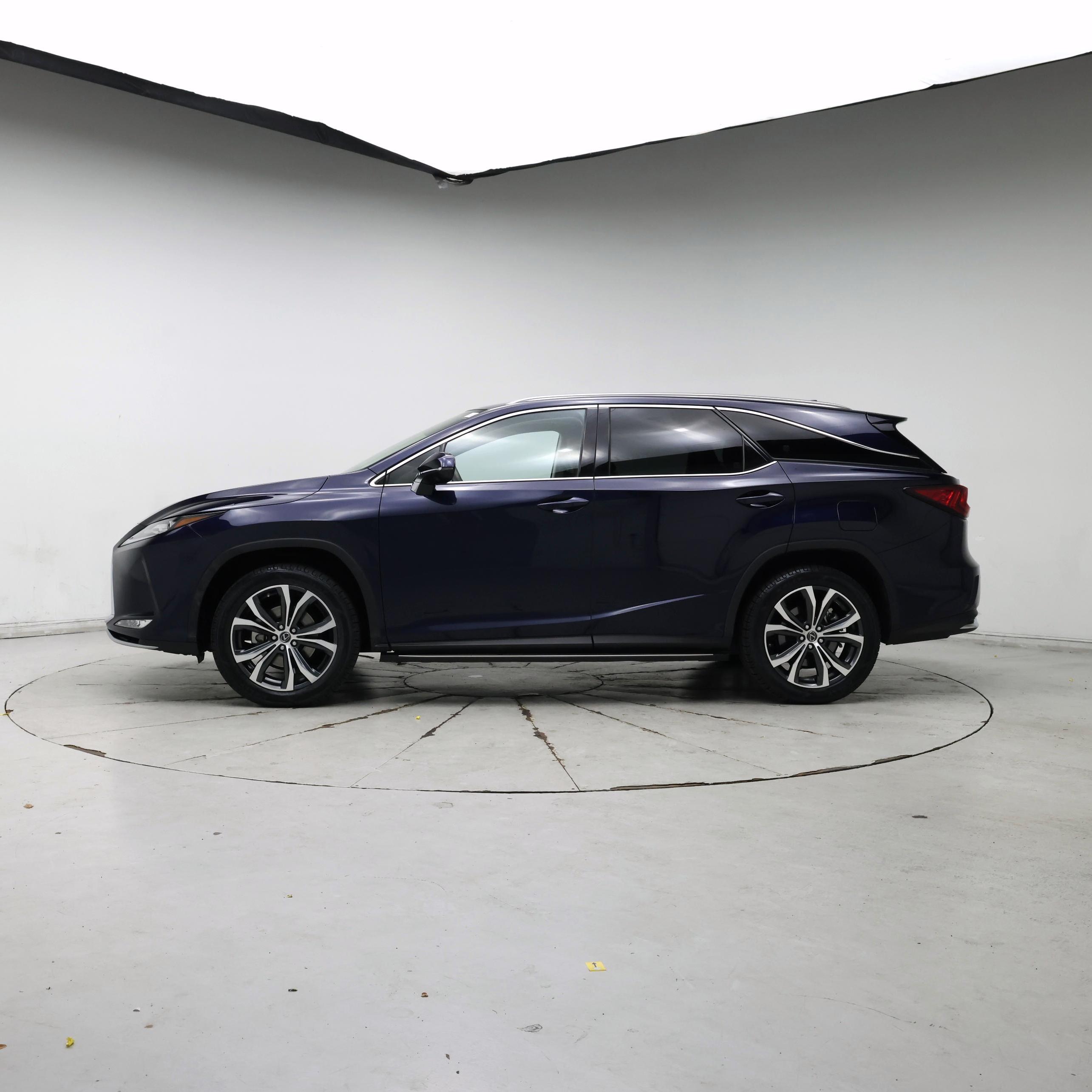 Thumbnail: 2022 Lexus RX - 3