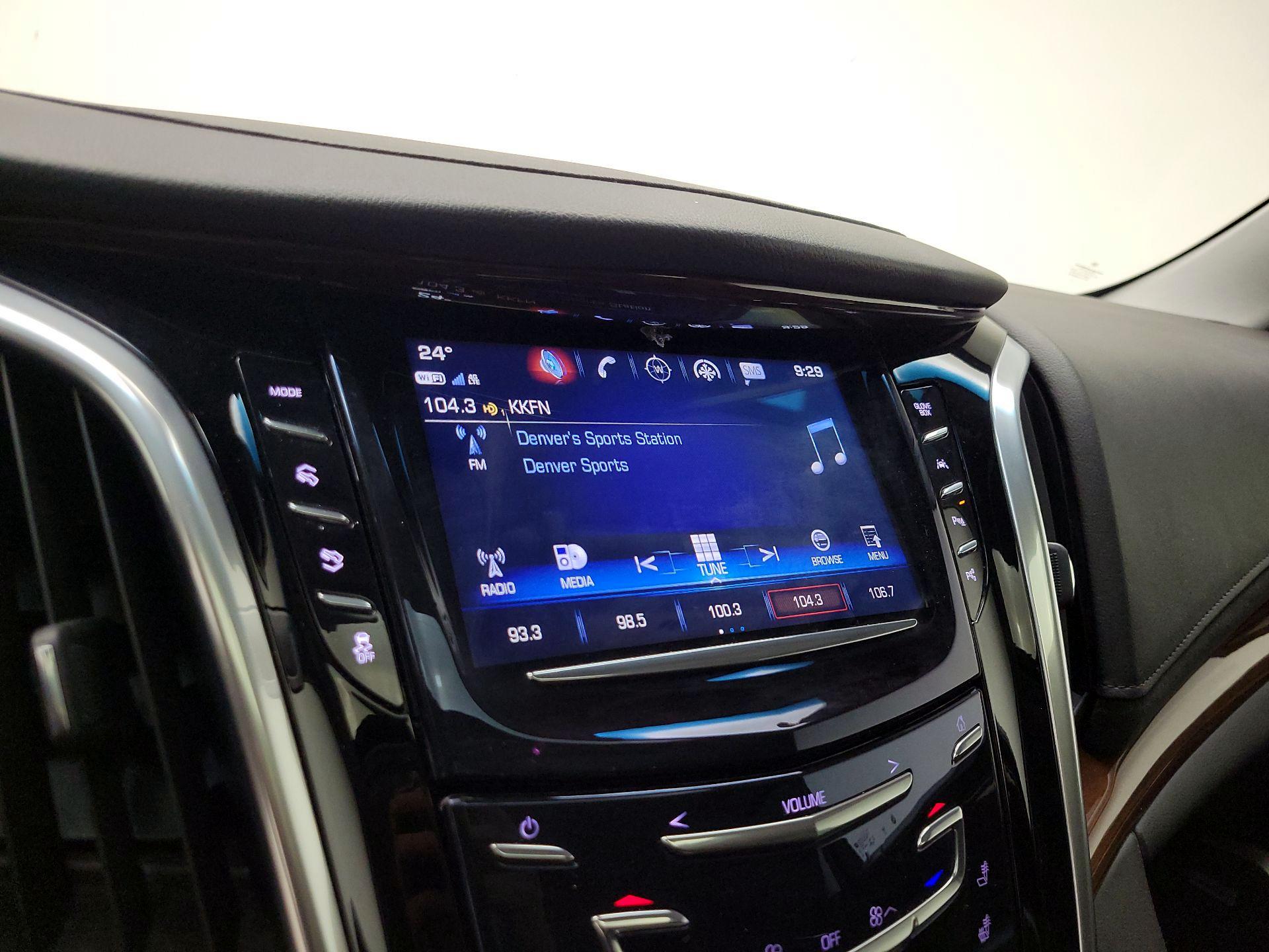 Thumbnail: 2020 Cadillac Escalade - 16