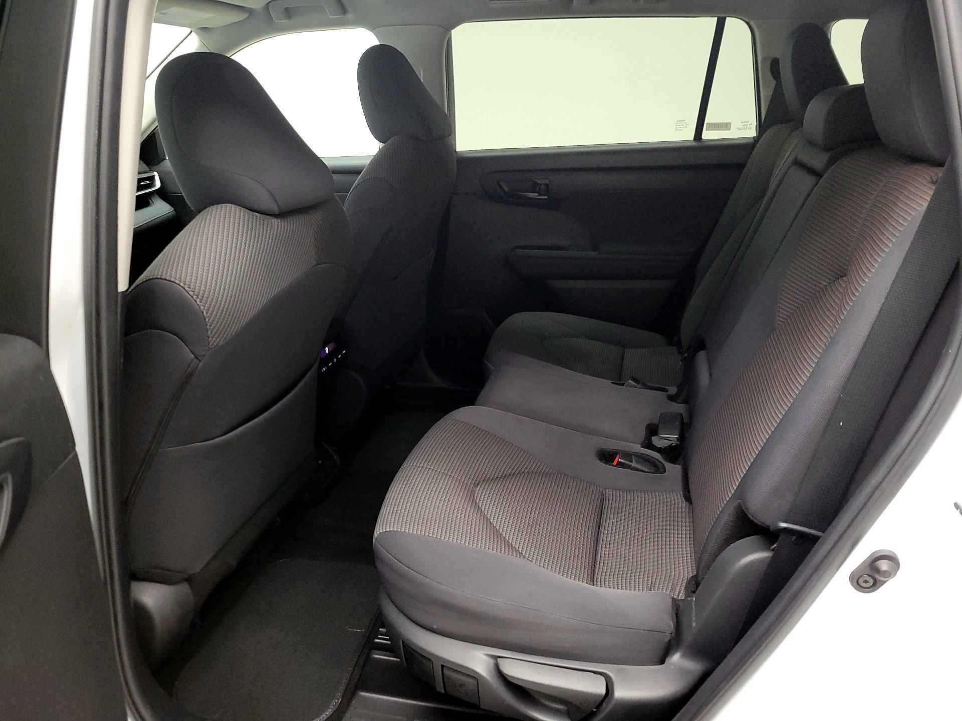 Thumbnail: 2024 Toyota Highlander - 19