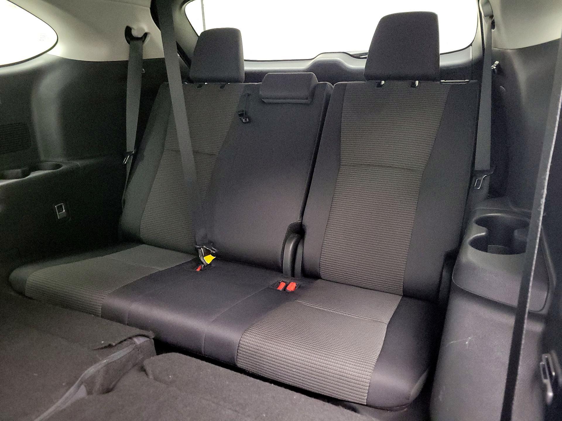 Thumbnail: 2024 Toyota Highlander - 20