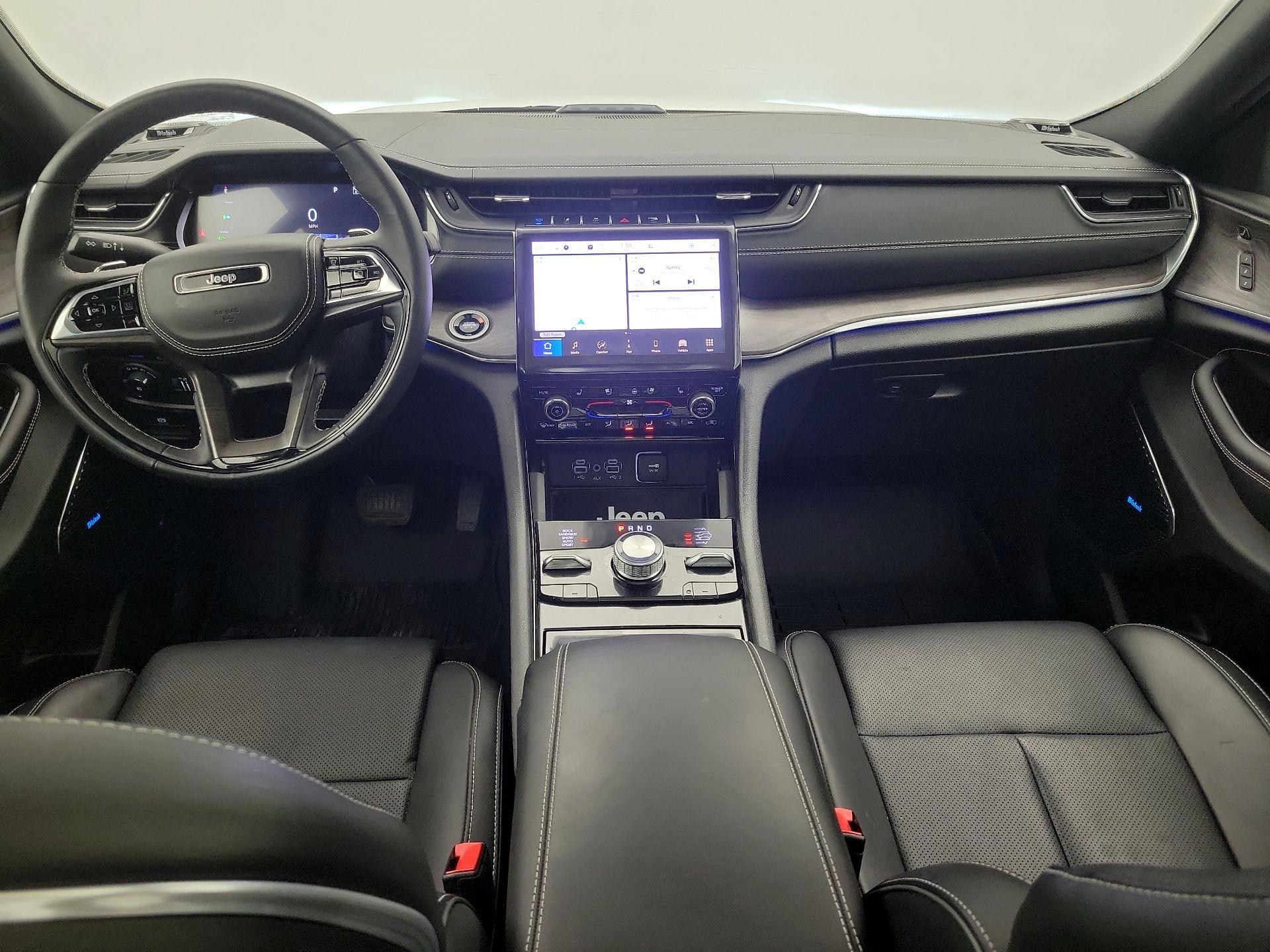 Thumbnail: 2024 Jeep Grand Cherokee - 9