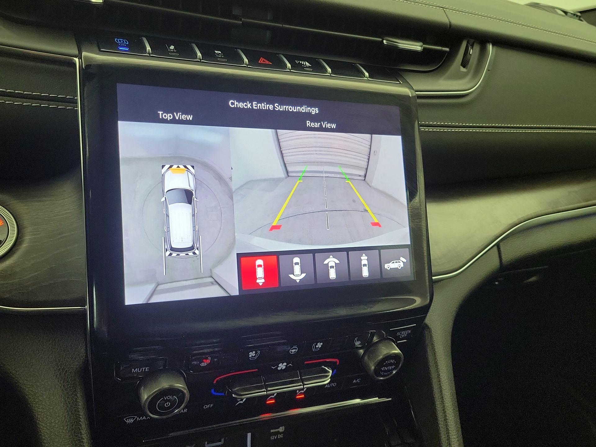 Thumbnail: 2024 Jeep Grand Cherokee - 15