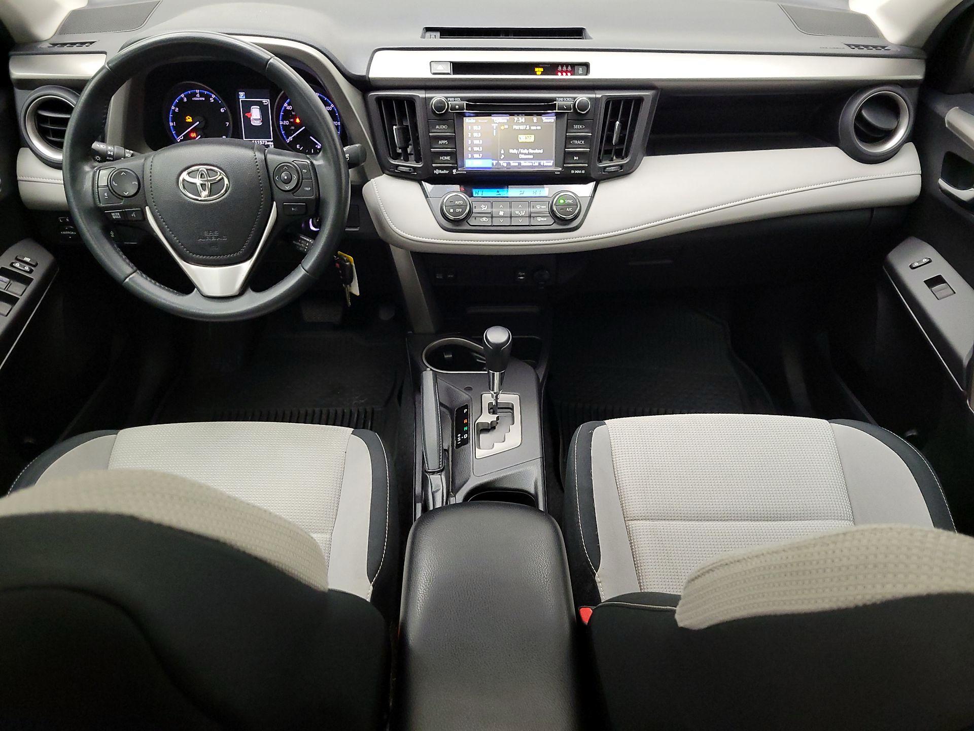 Thumbnail: 2017 Toyota RAV4 - 9