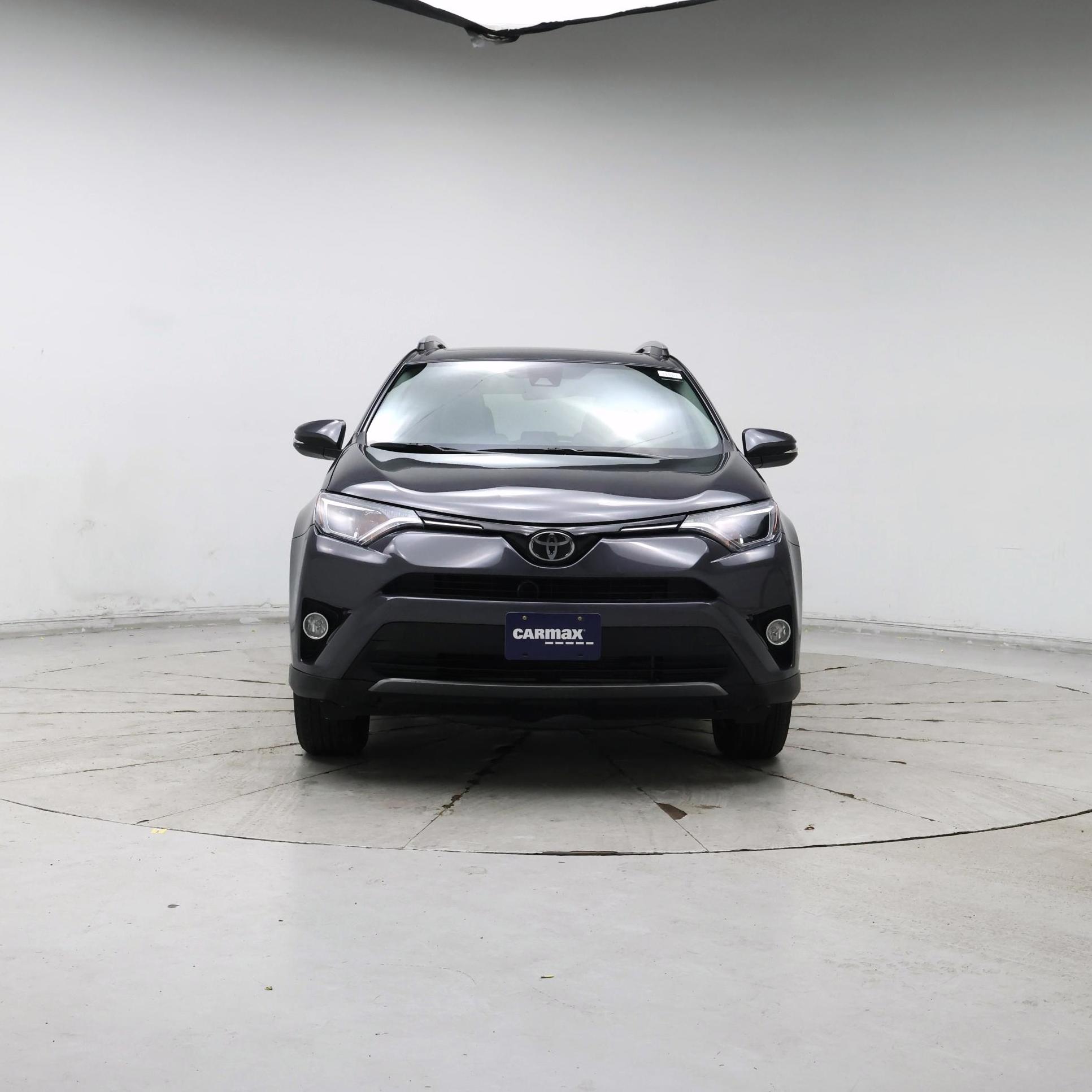 Thumbnail: 2017 Toyota RAV4 - 5