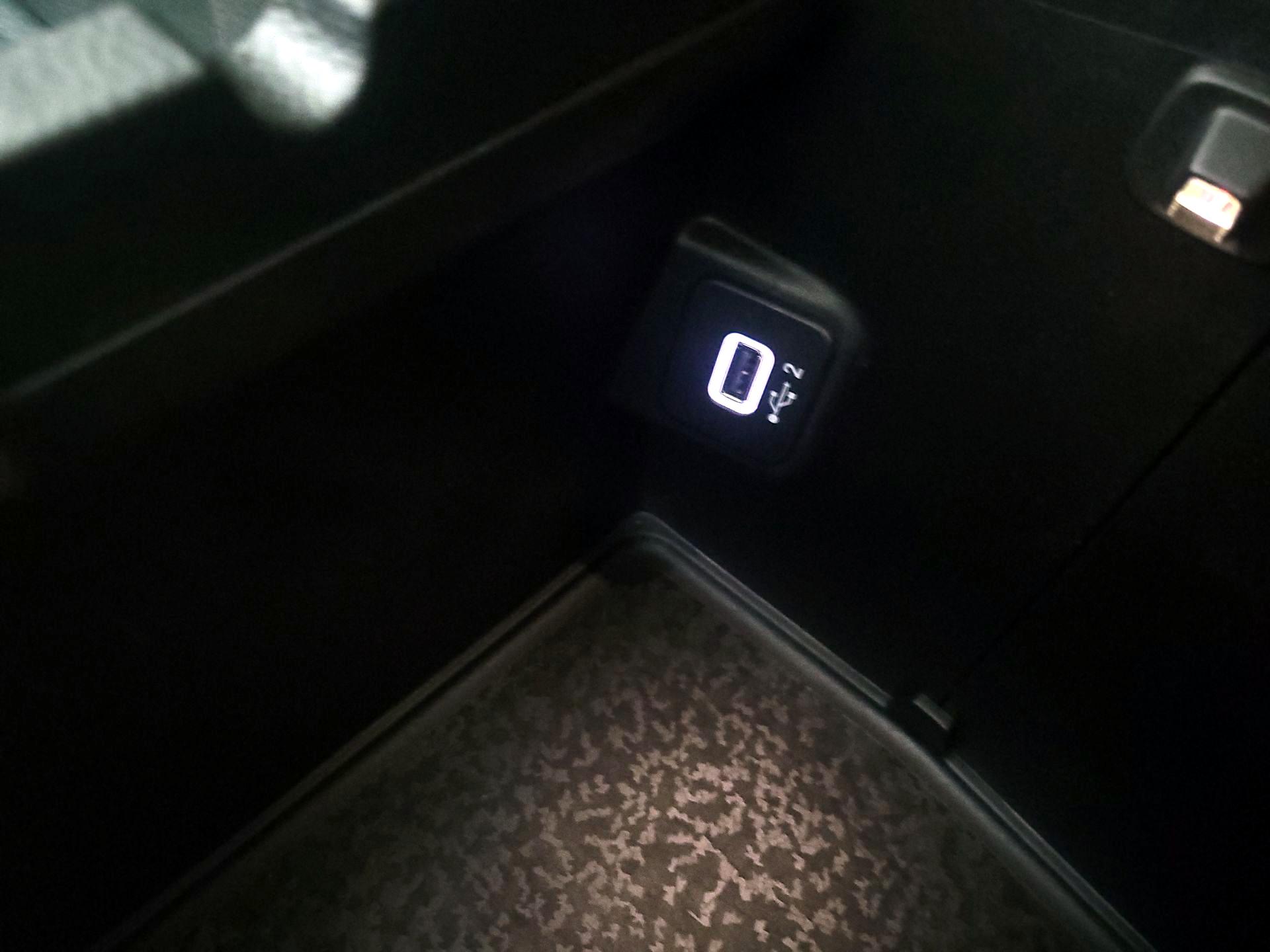 Thumbnail: 2022 Jeep Gladiator - 19