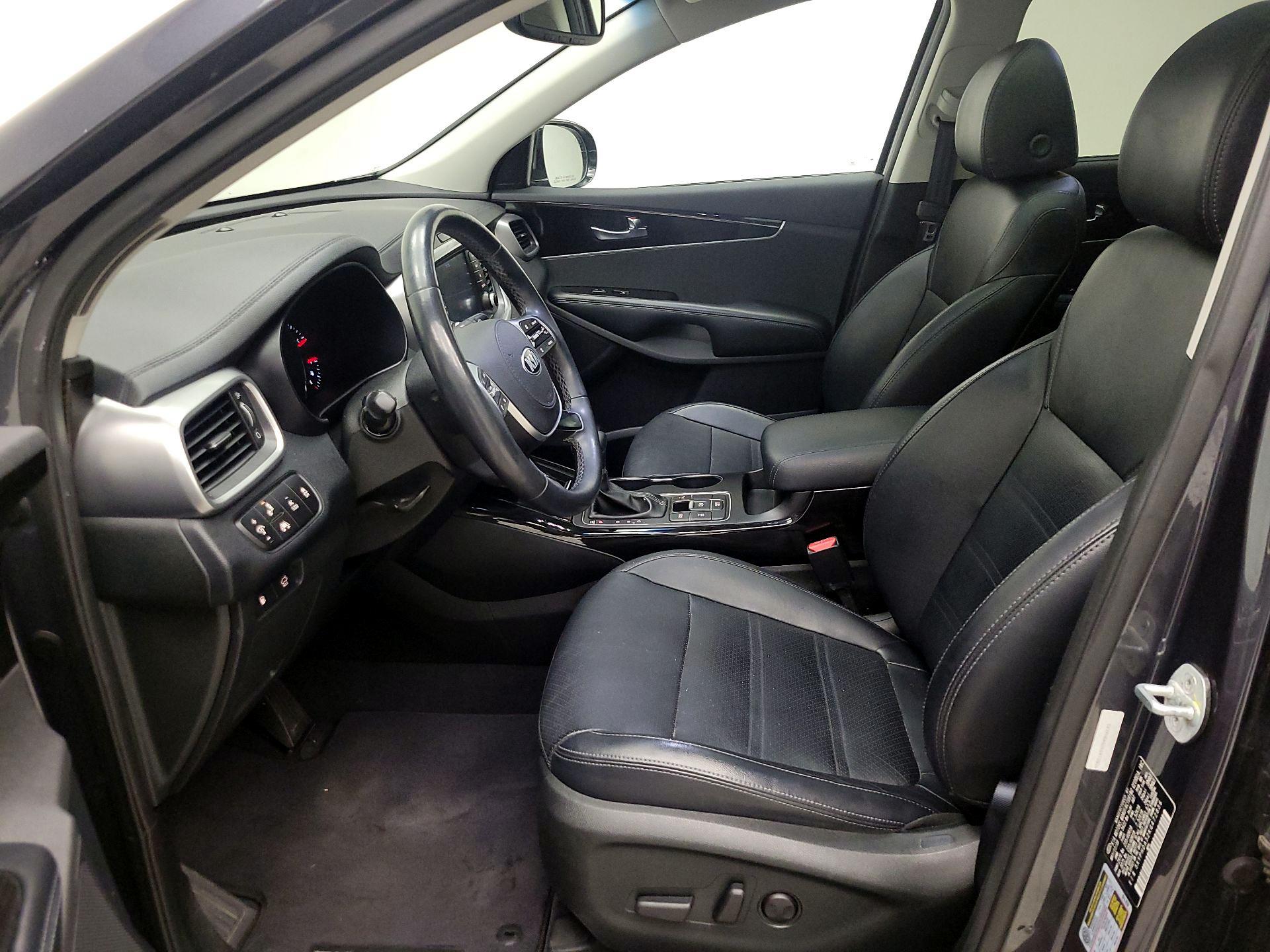 Thumbnail: 2019 Kia Sorento - 11